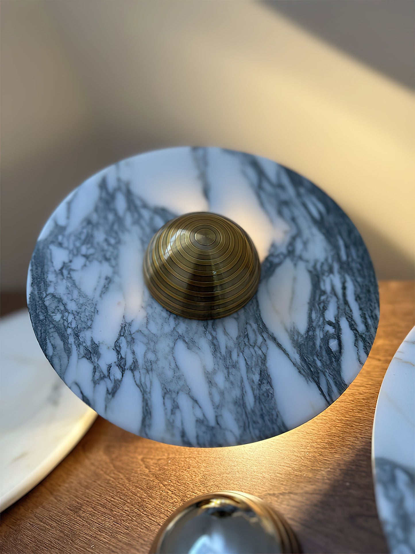 Messier Marble Rechargeable Wall Lamp - YIOSI