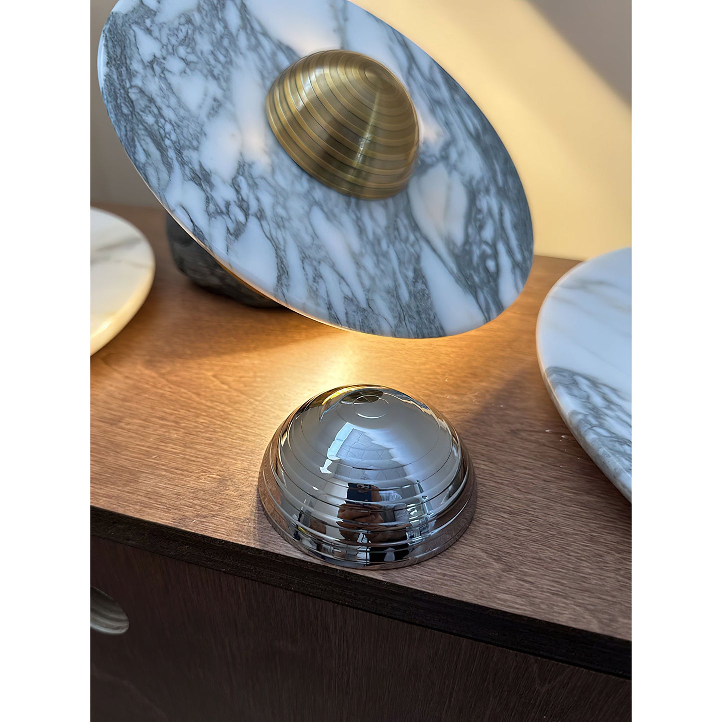 Messier Marble Rechargeable Wall Lamp - YIOSI