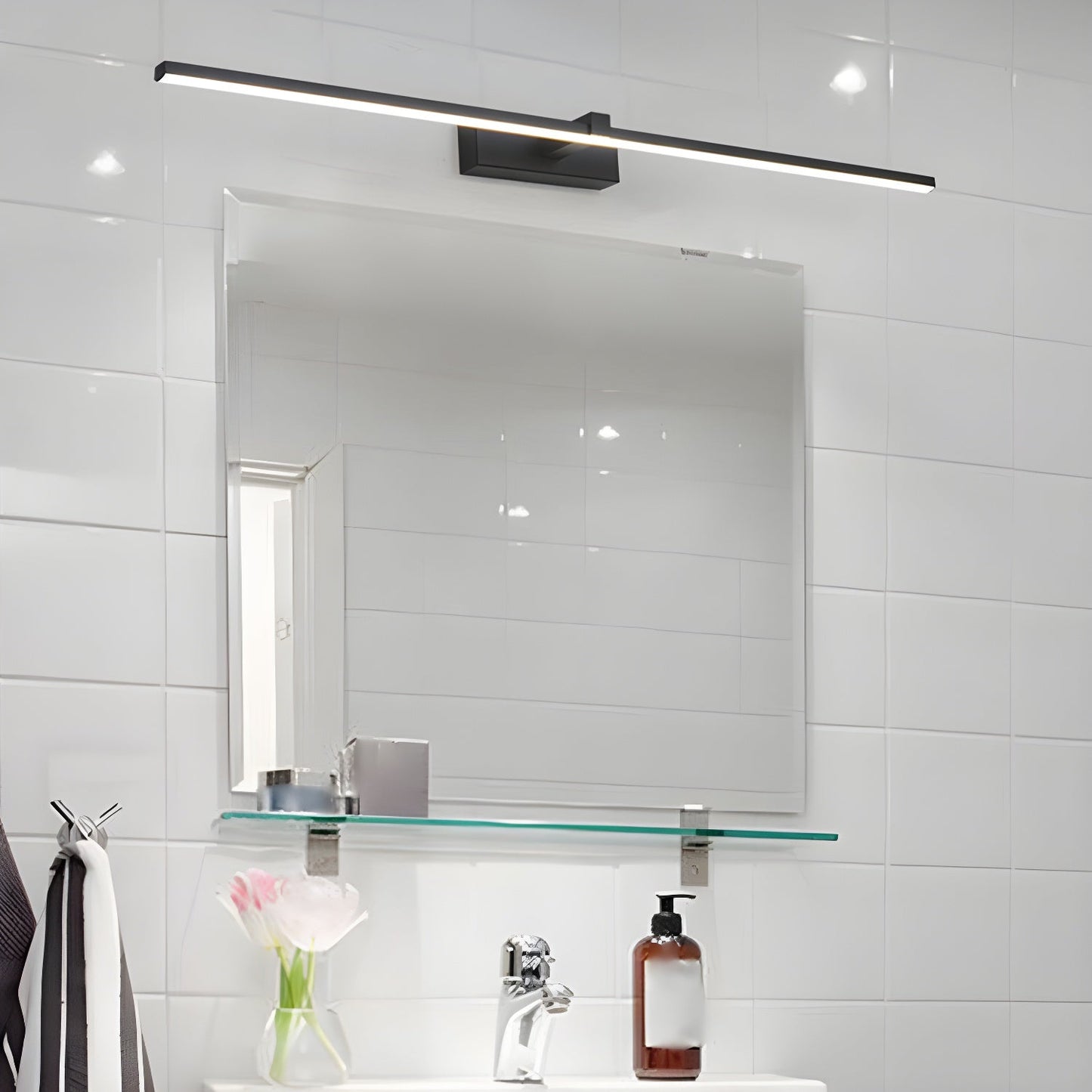 Vakkerlight Metal Linear Mirror Wall Light – Sleek Black/White Finish