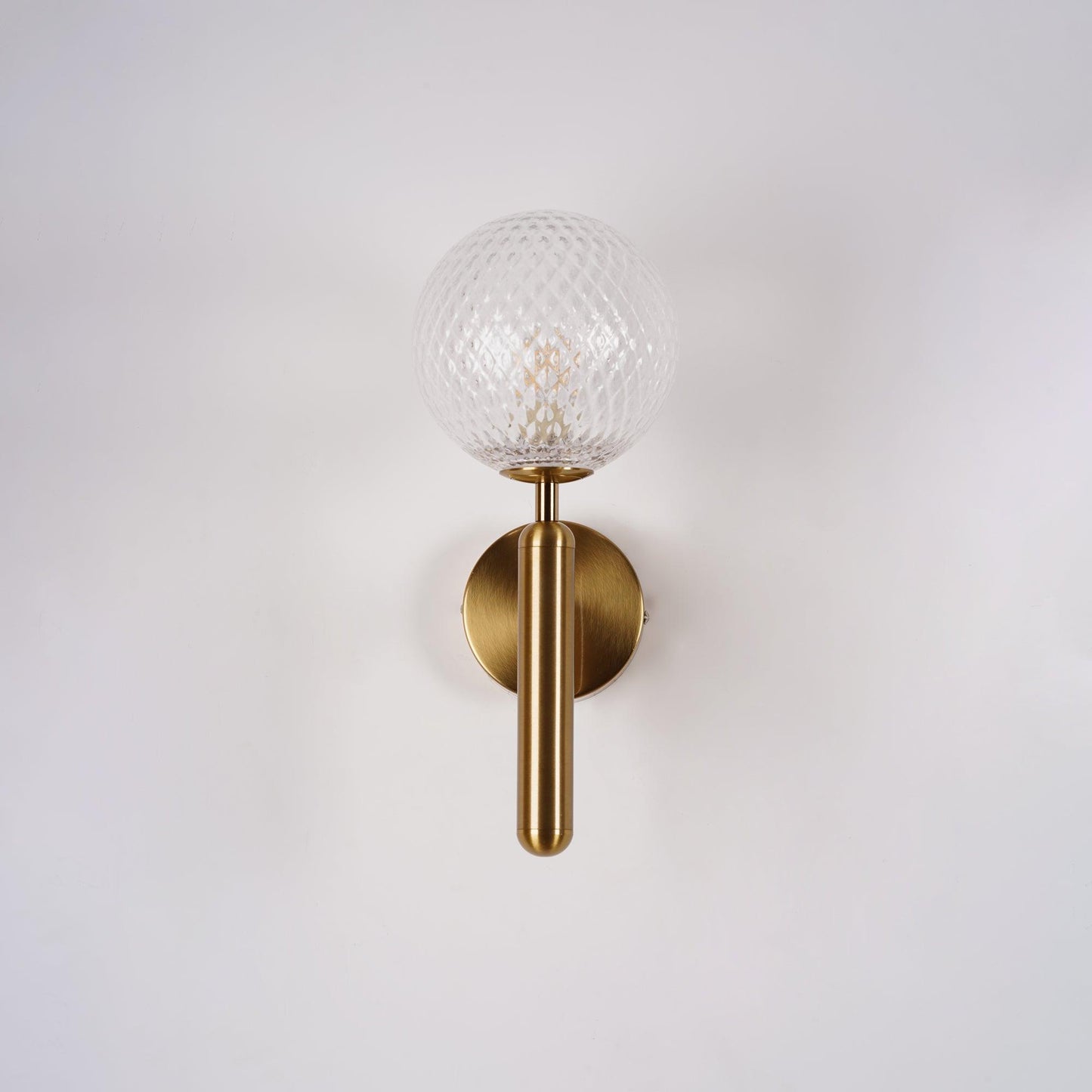 Scandiluxe Brass & Glass Wall Light – Elegant Nordic Sconce