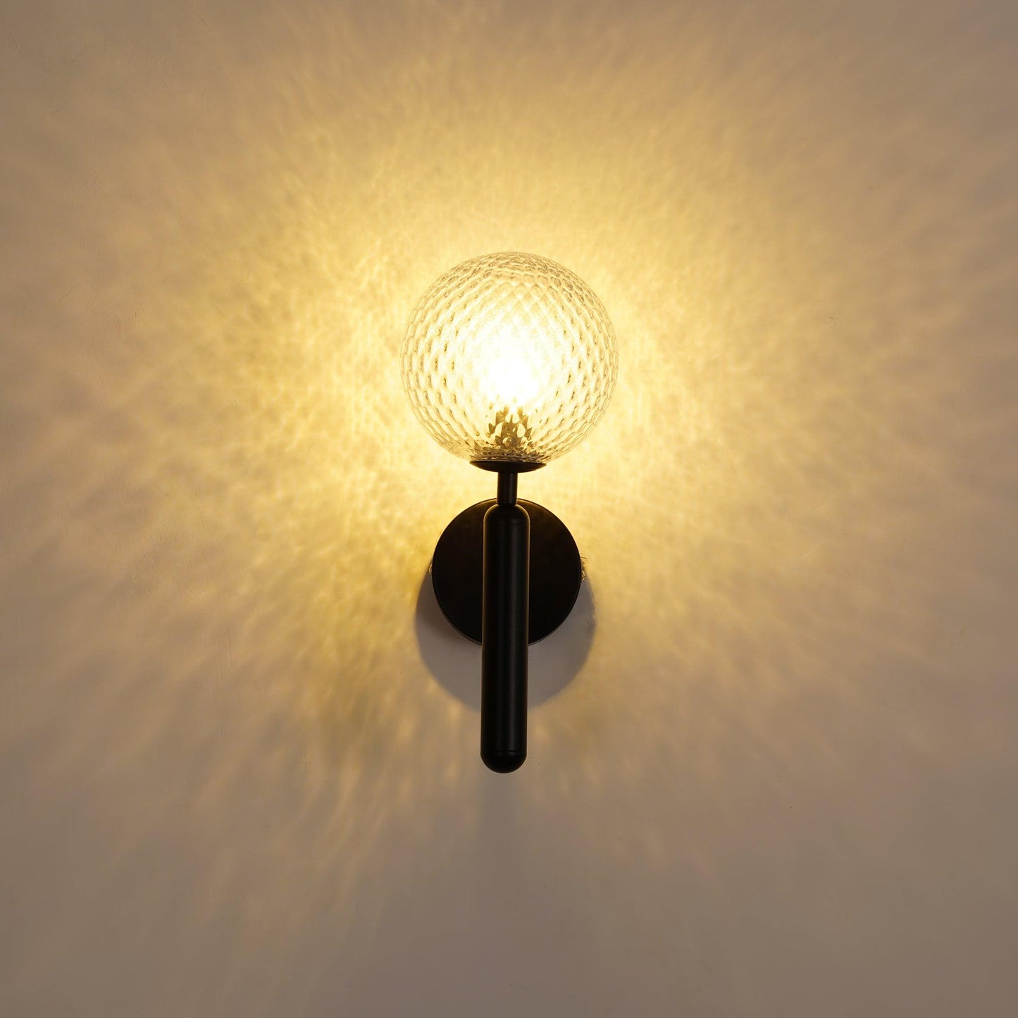 Scandiluxe Brass & Glass Wall Light – Elegant Nordic Sconce