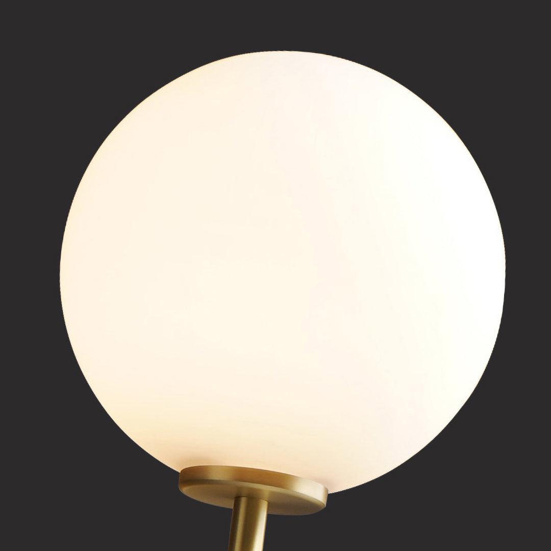 Scandiluxe Brass & Glass Wall Light – Elegant Nordic Sconce
