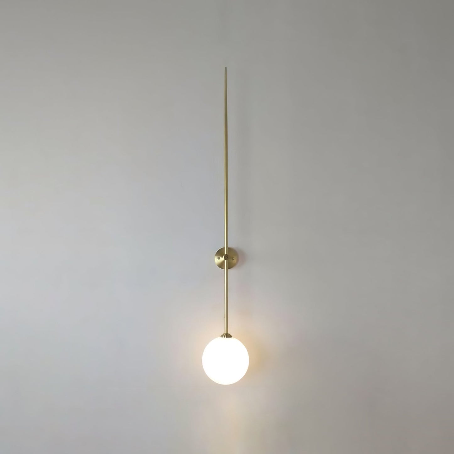 Vakkerlight Mobile Wall Lamp – Sleek Gold & Black Metal Glass Light