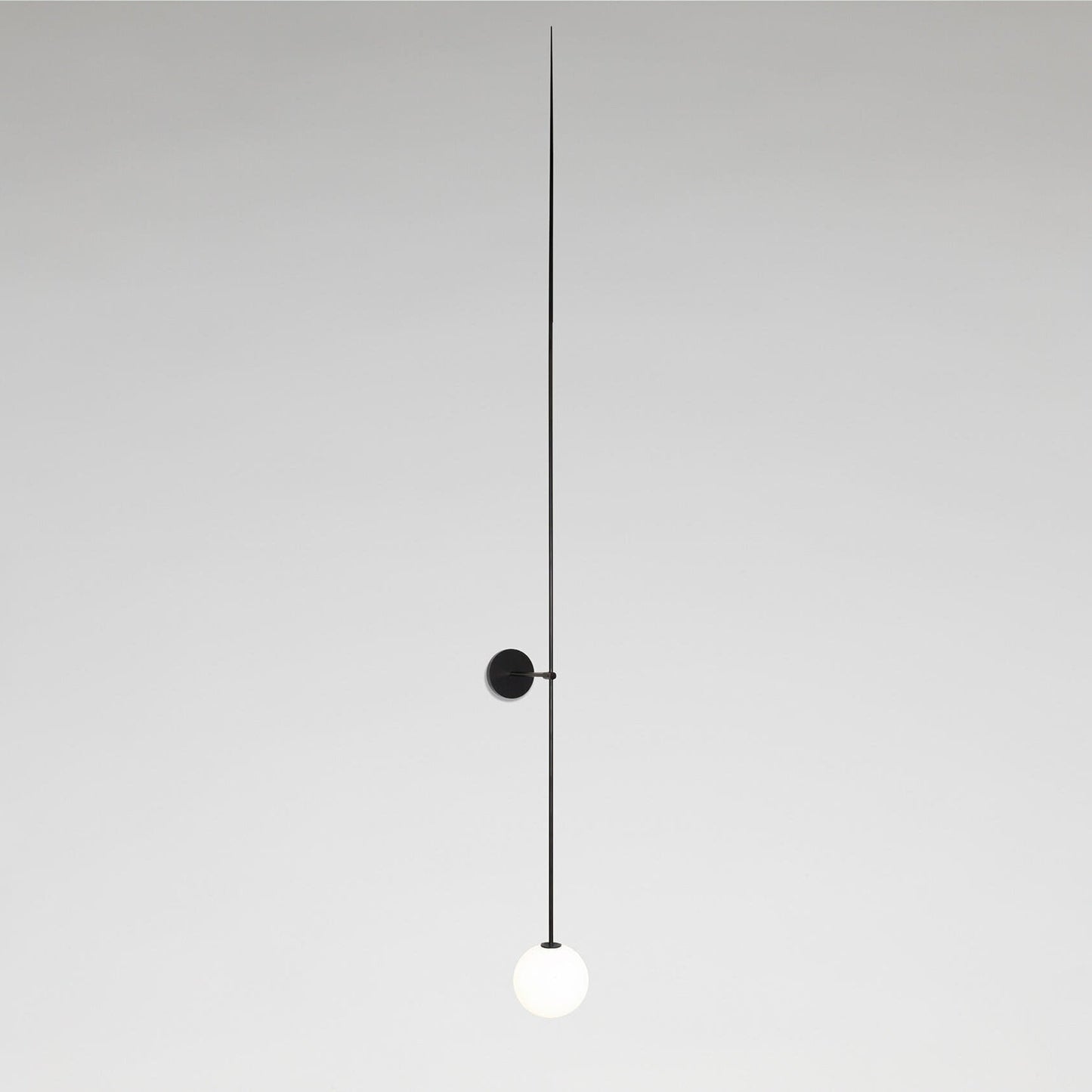 Vakkerlight Mobile Wall Lamp – Sleek Gold & Black Metal Glass Light