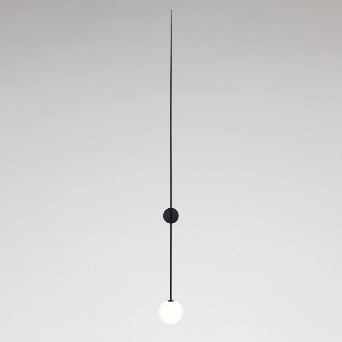 Vakkerlight Mobile Wall Lamp – Sleek Gold & Black Metal Glass Light