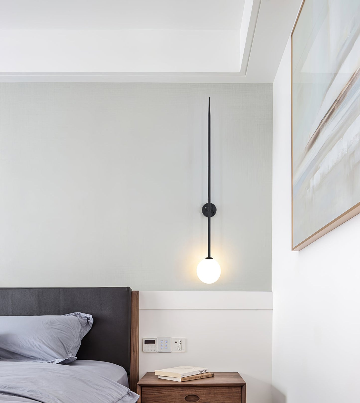 Vakkerlight Mobile Wall Lamp – Sleek Gold & Black Metal Glass Light