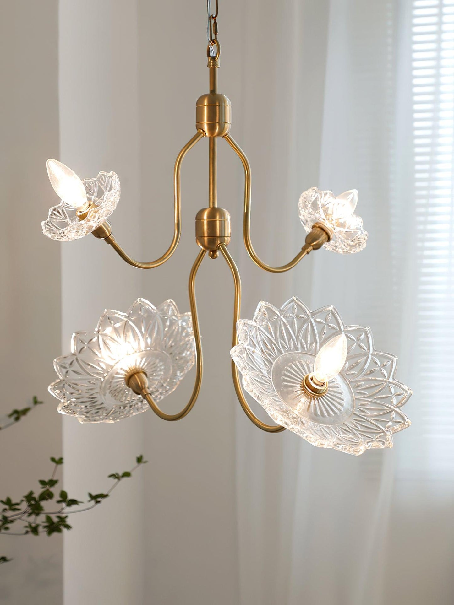 Monique Lhuillier Chandelier - YIOSI
