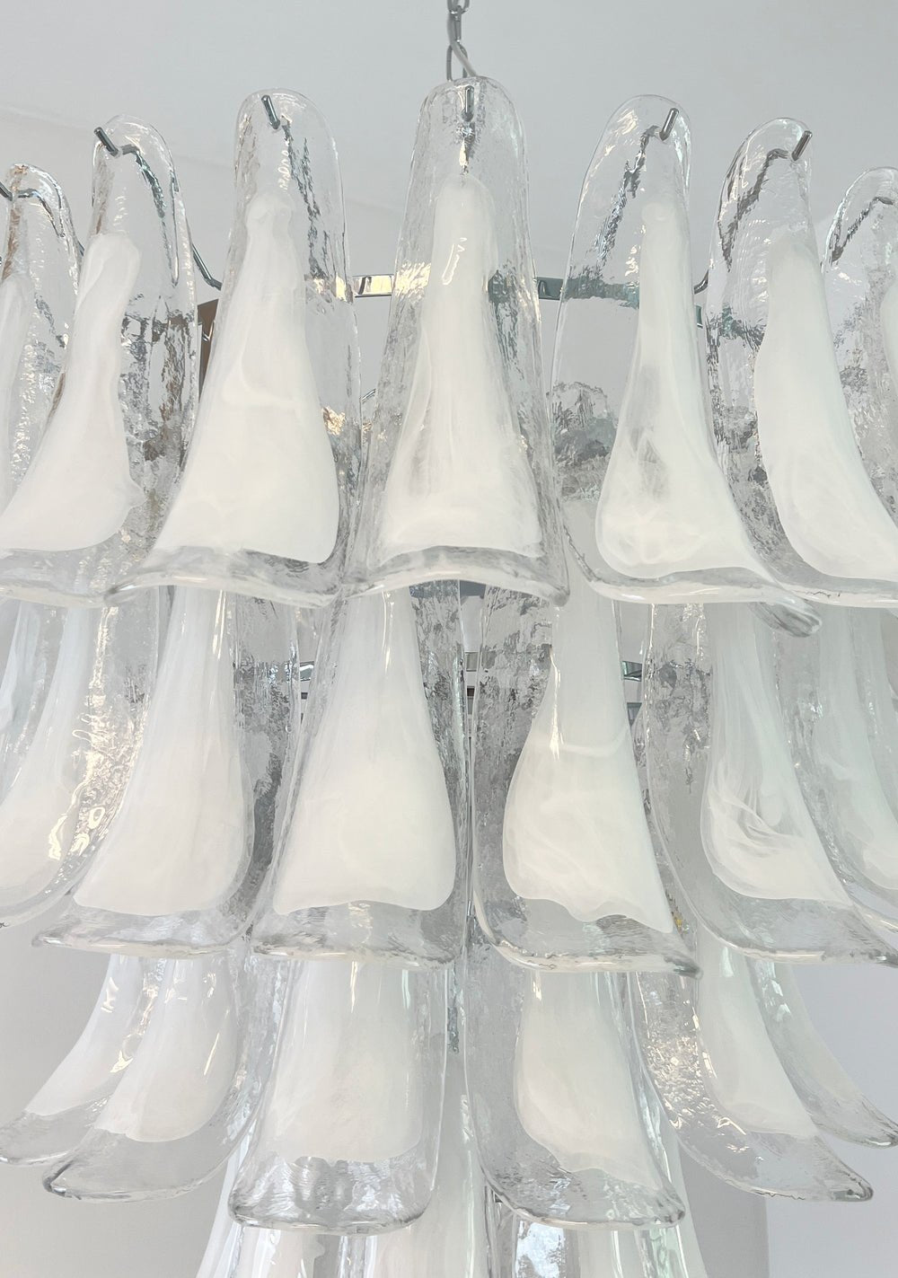 Murano Glass Petals Chandelier - YIOSI