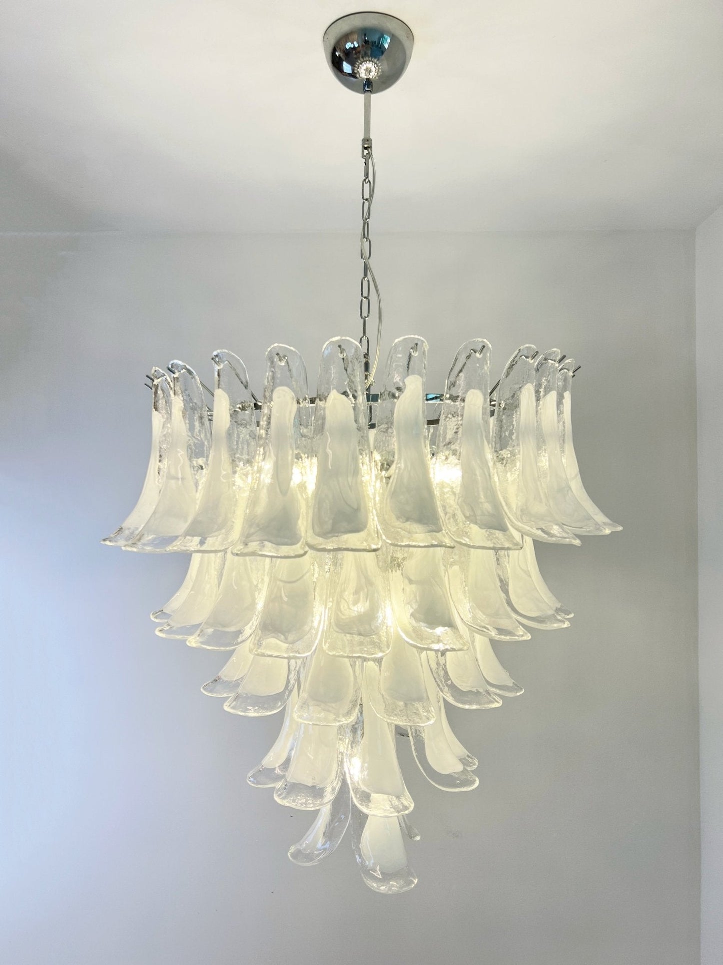 Murano Glass Petals Chandelier - YIOSI