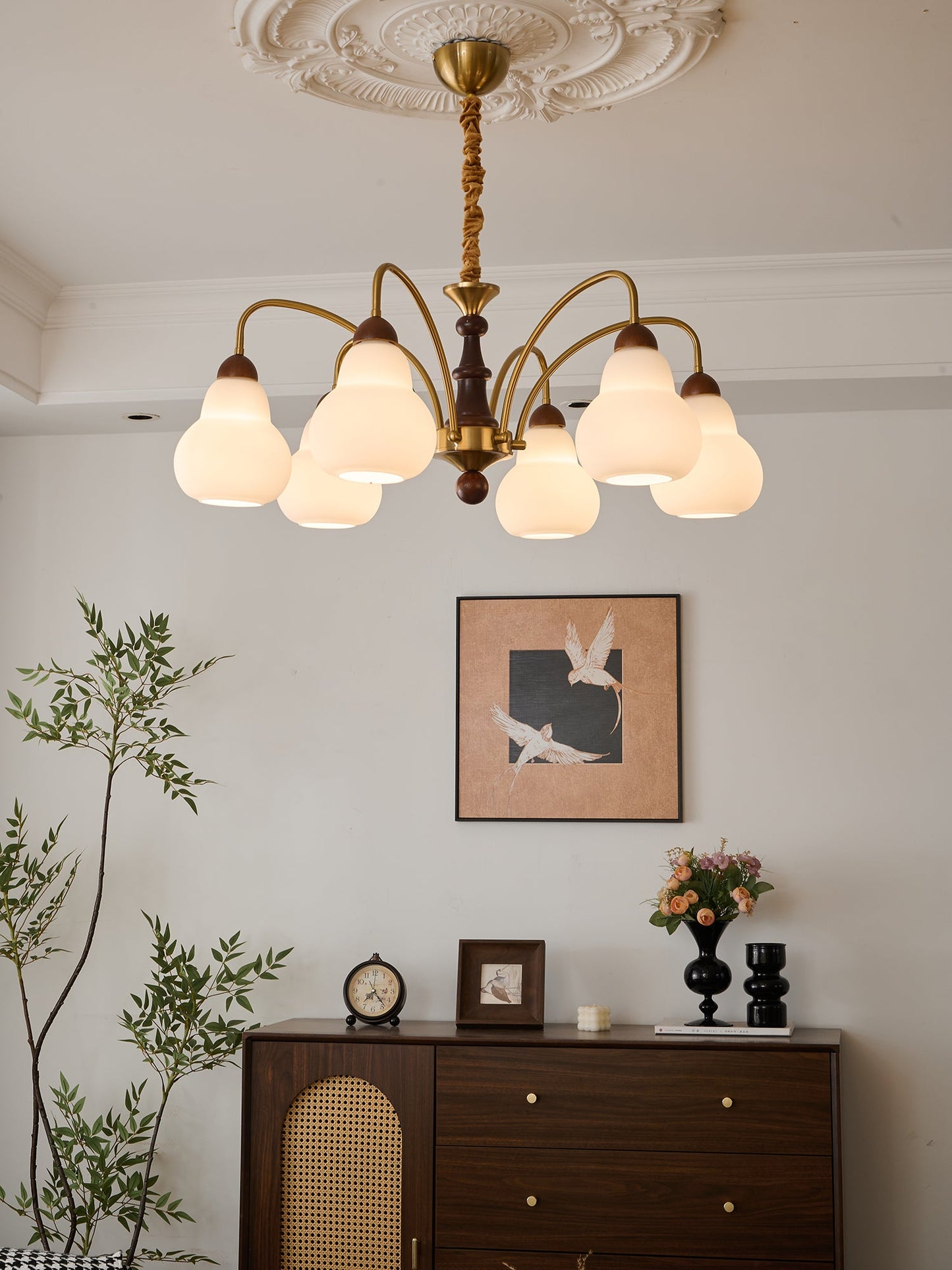 Novelle Chandelier - YIOSI