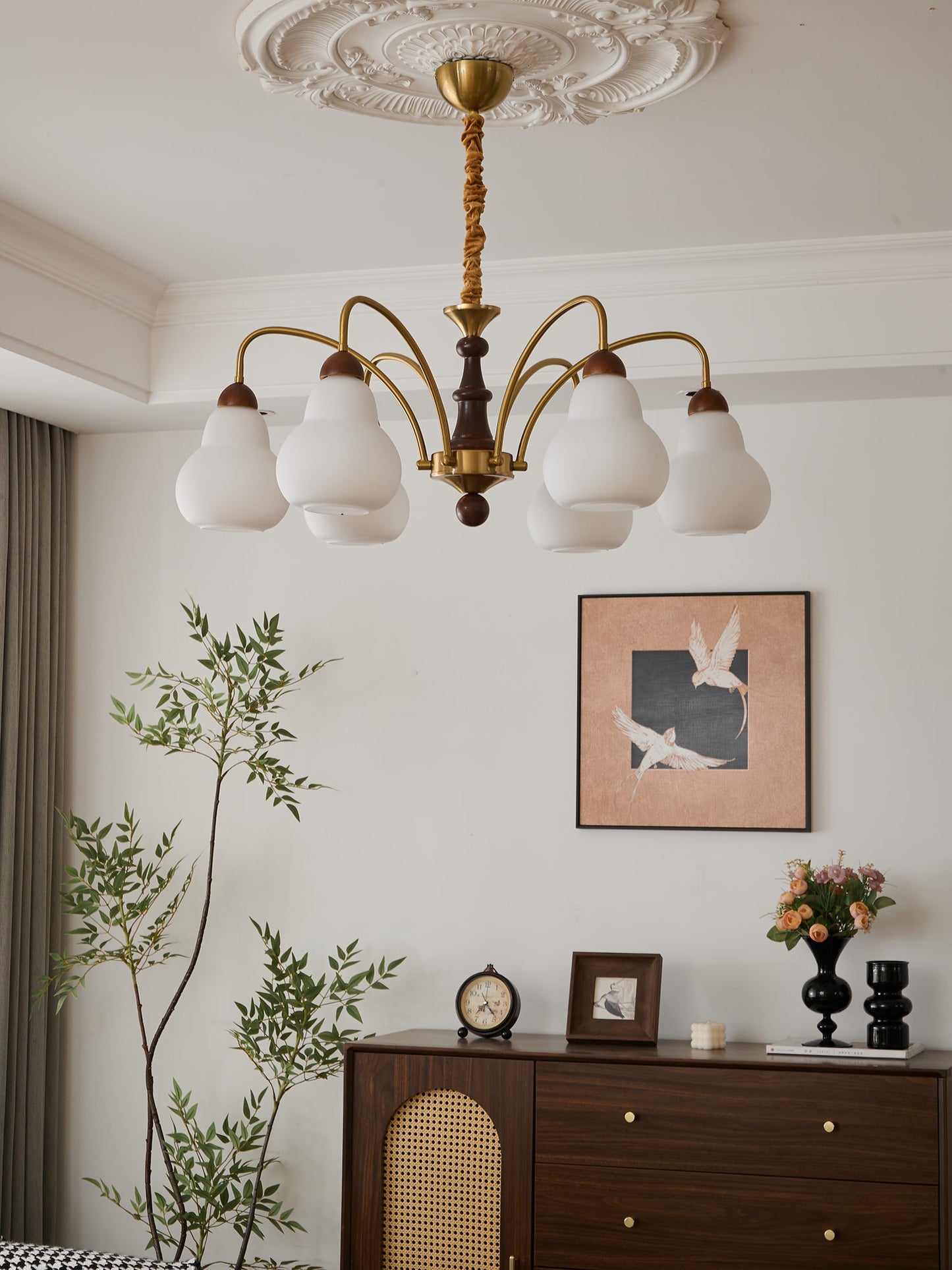 Novelle Chandelier - YIOSI