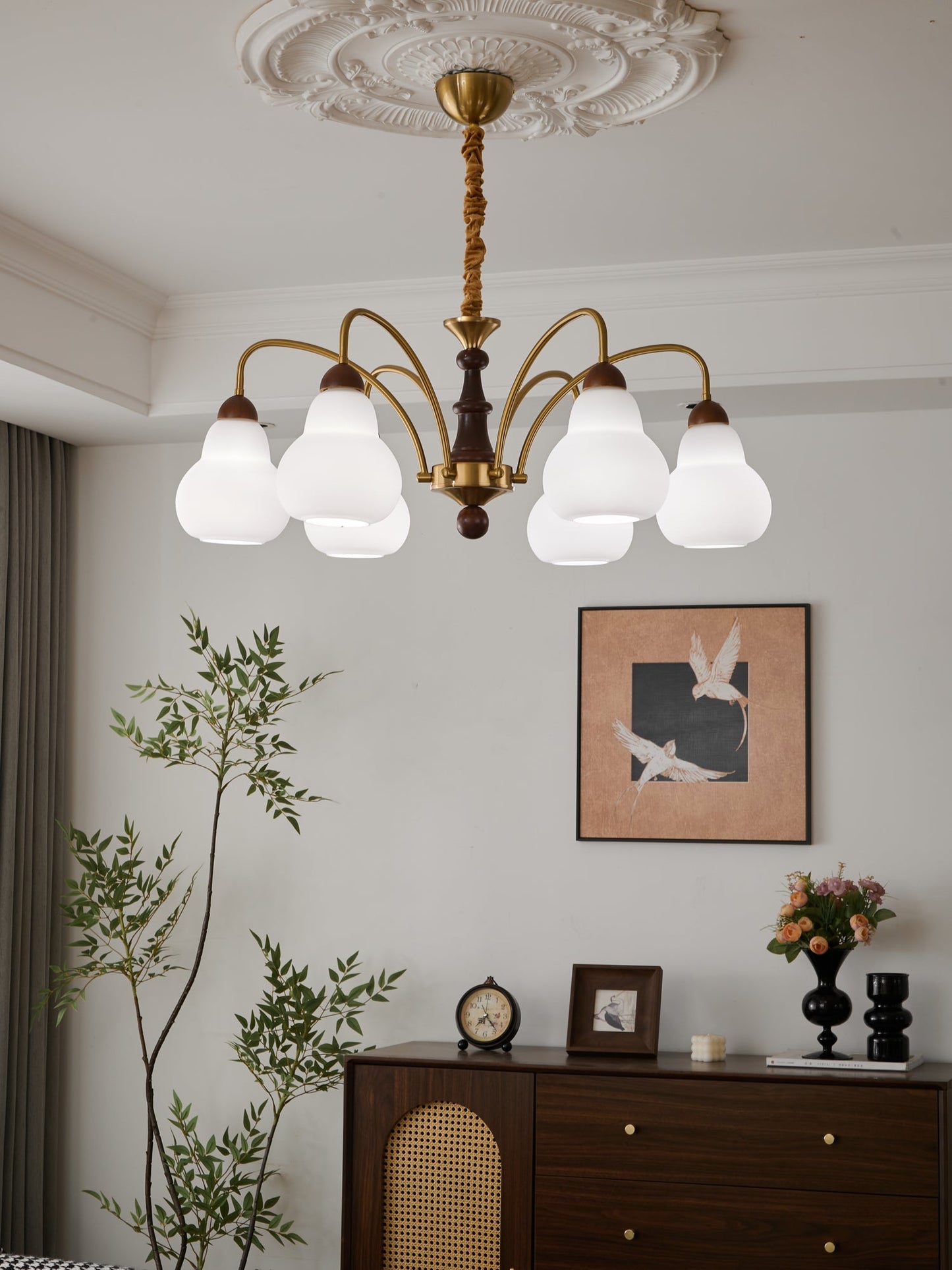 Novelle Chandelier - YIOSI