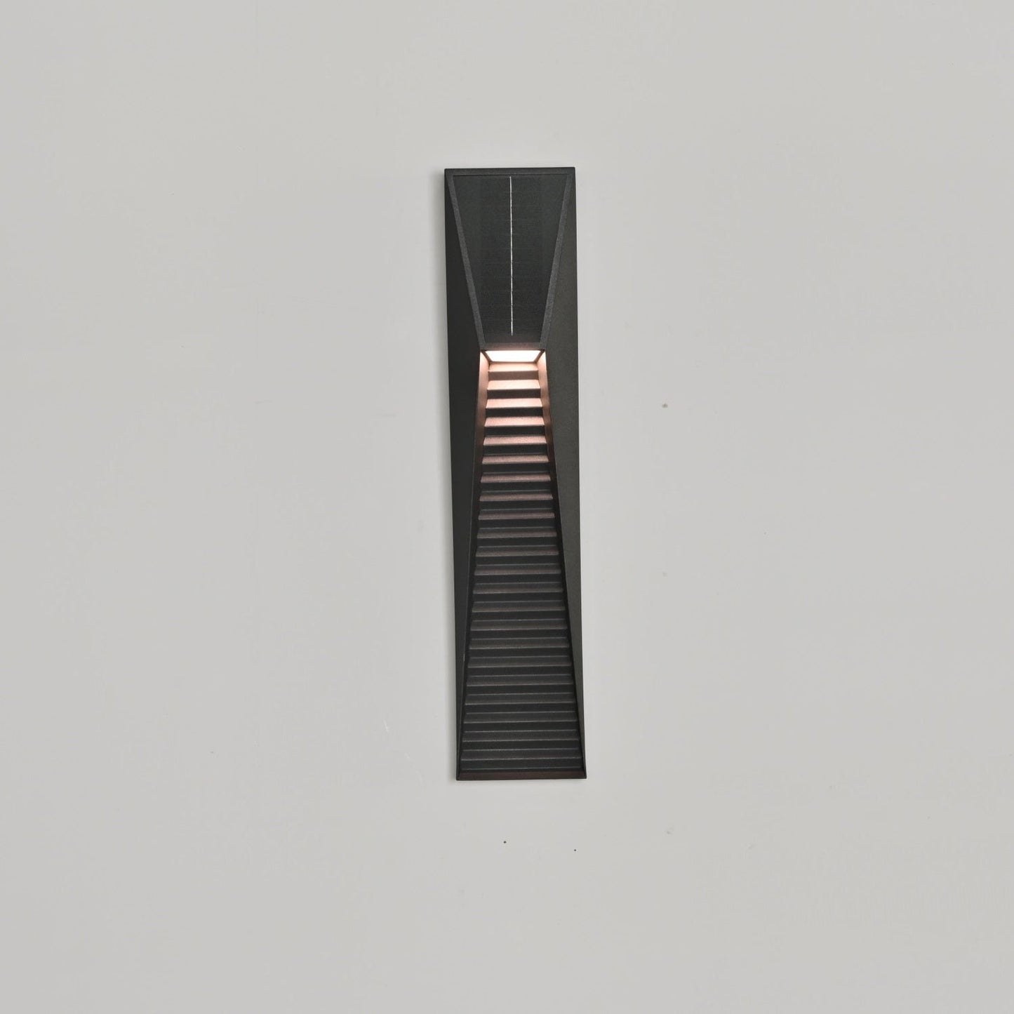 Obsidian Path Solar Outdoor Wall Light - YIOSI