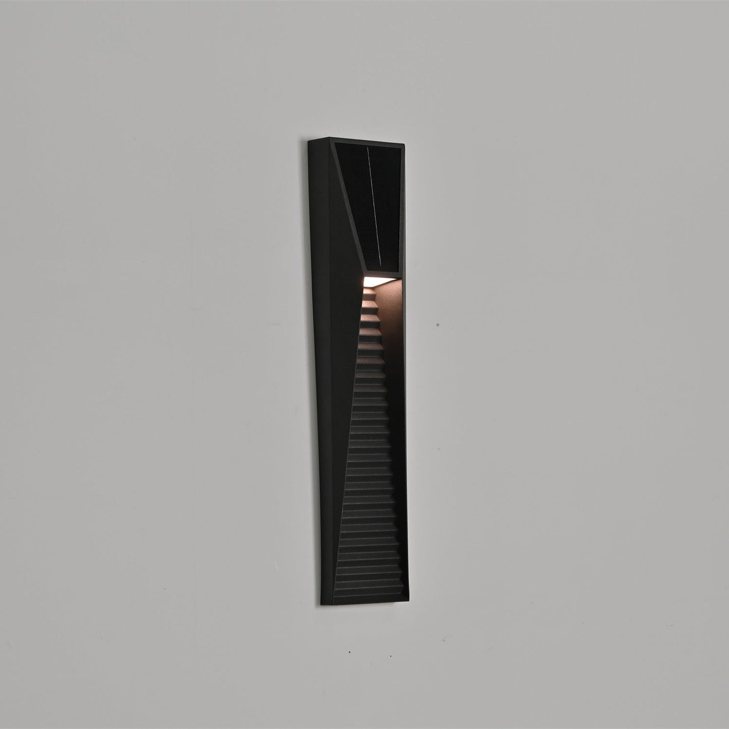 Obsidian Path Solar Outdoor Wall Light - YIOSI