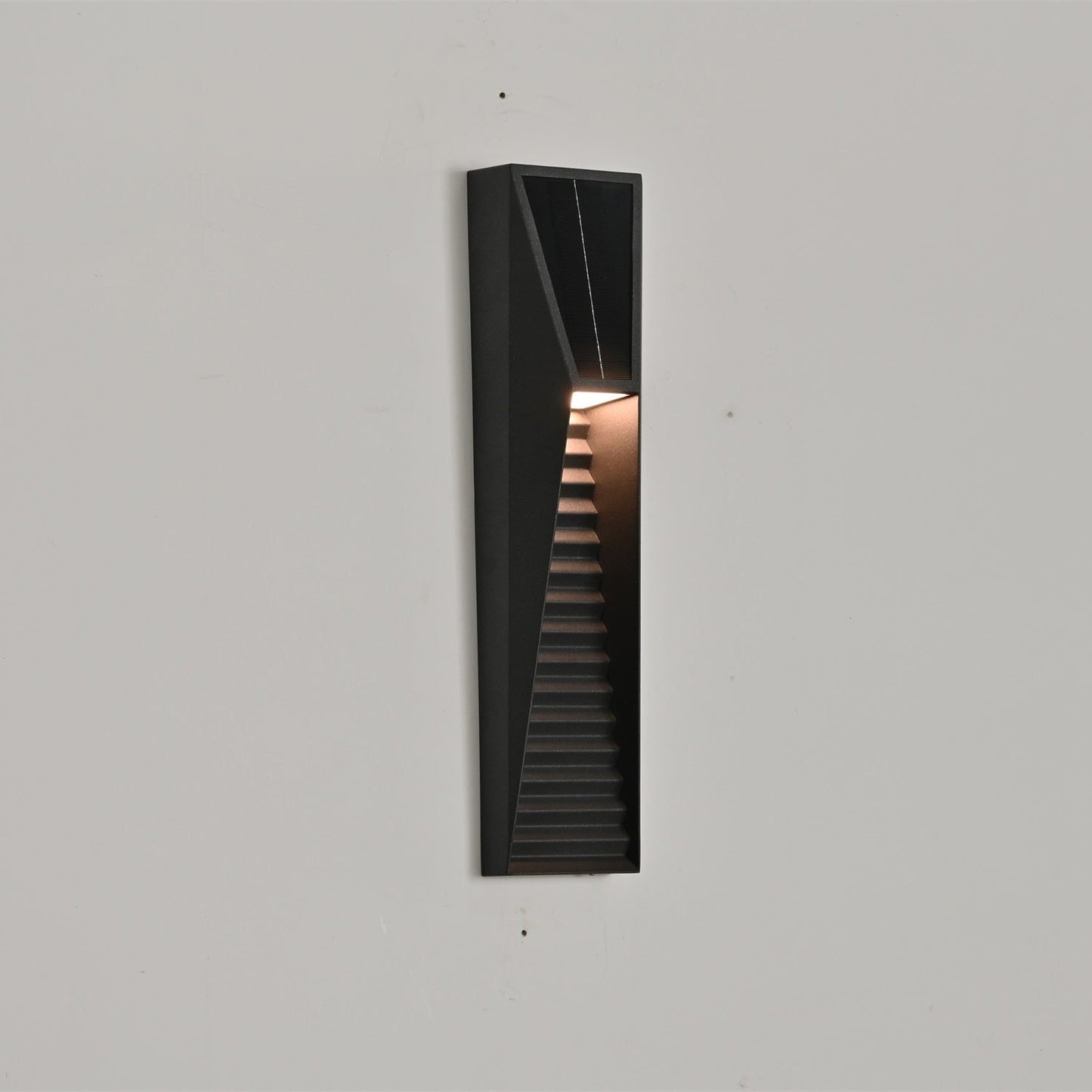 Obsidian Path Solar Outdoor Wall Light - YIOSI