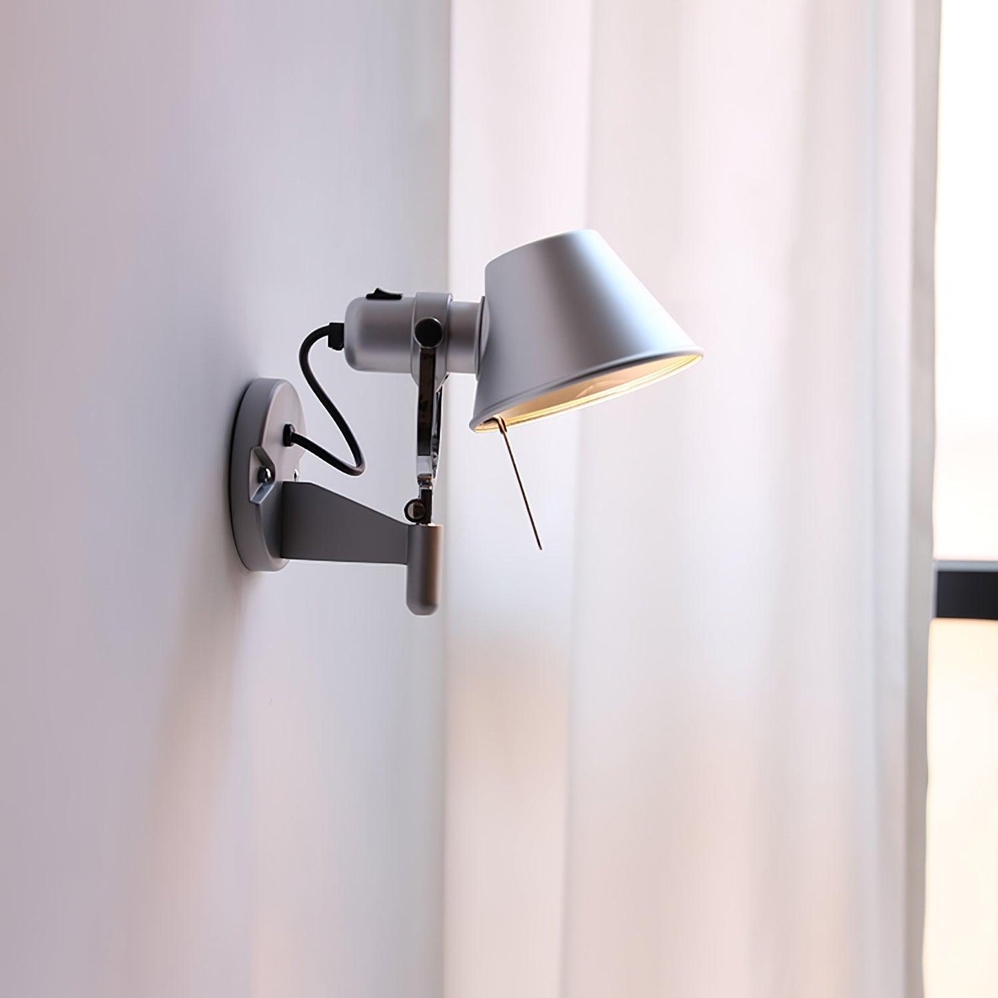 Parete Wall Lamp - YIOSI