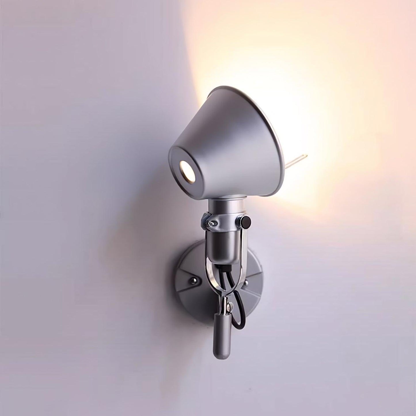 Parete Wall Lamp - YIOSI