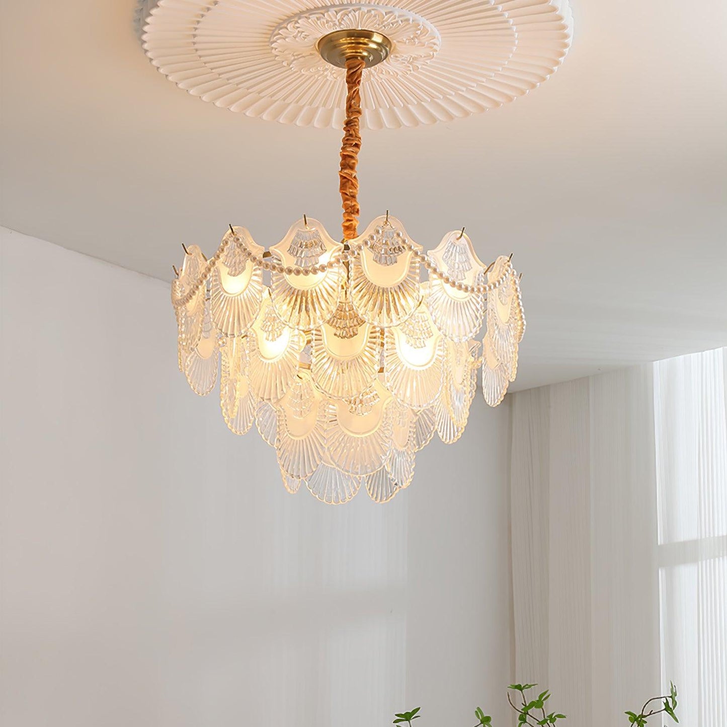 Pearl Glass Shell Chandelier - YIOSI