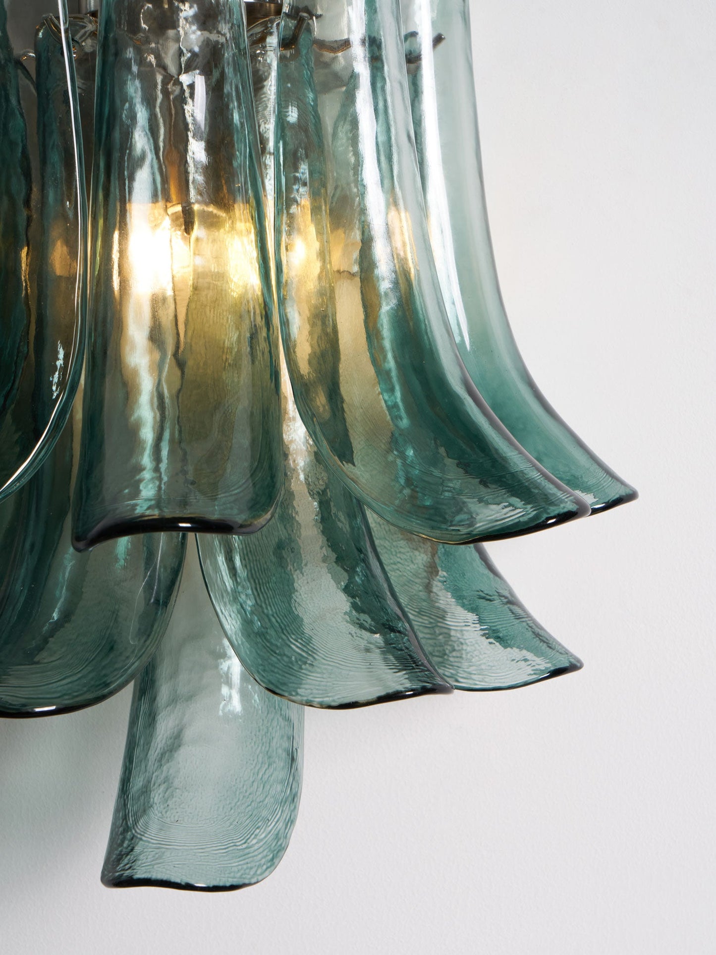 Petalo Glass Wall Light - YIOSI