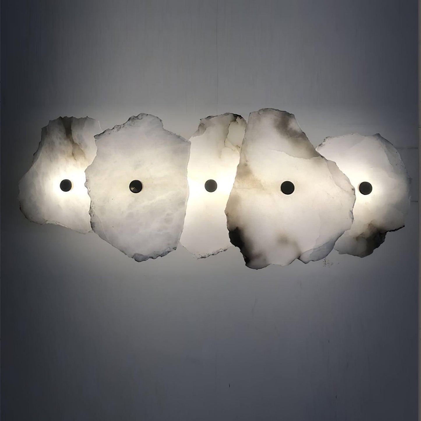 Petra Gold & White Alabaster Wall Lamp – Modern Elegance