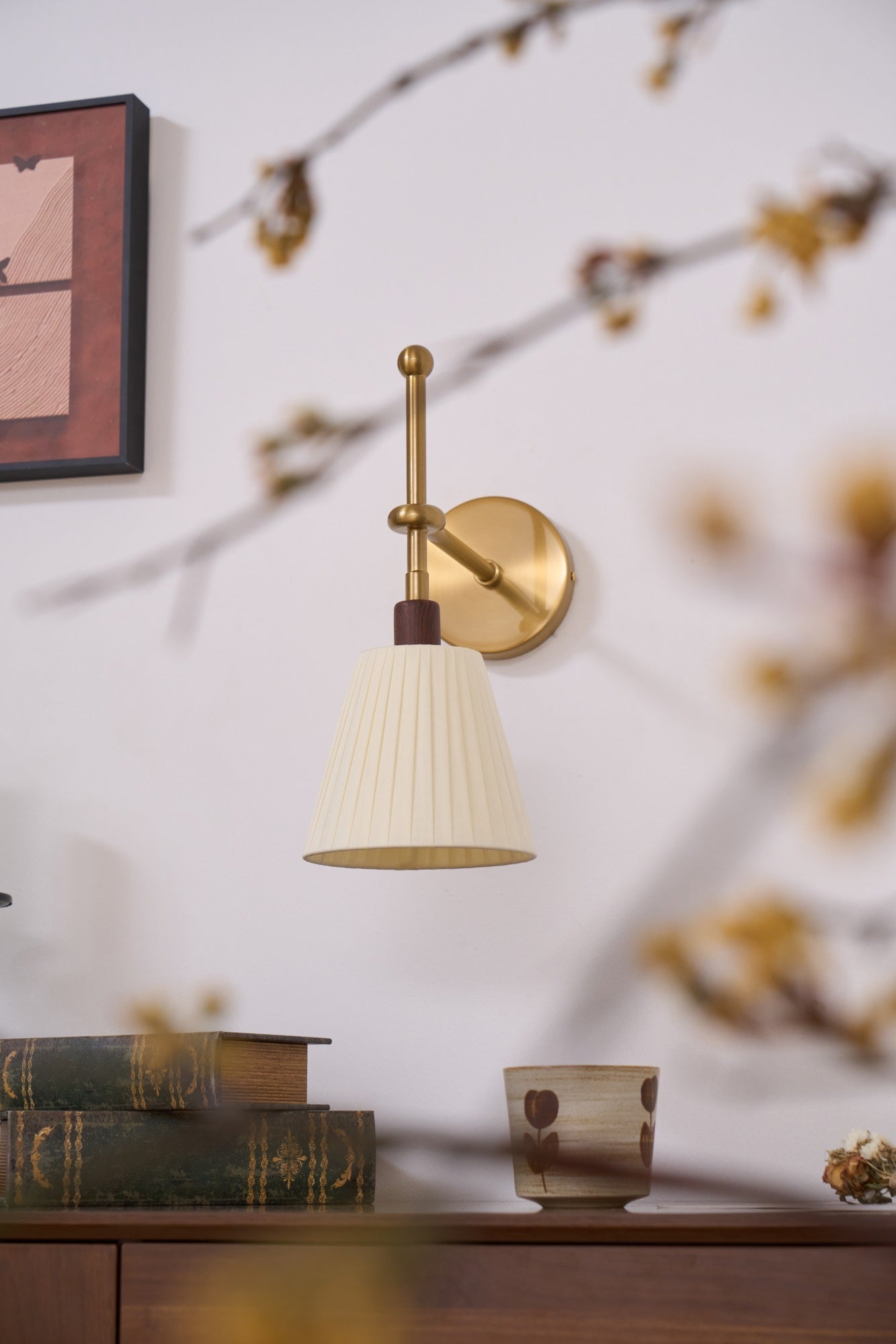 Pleated Fabric Wall Lamp - YIOSI