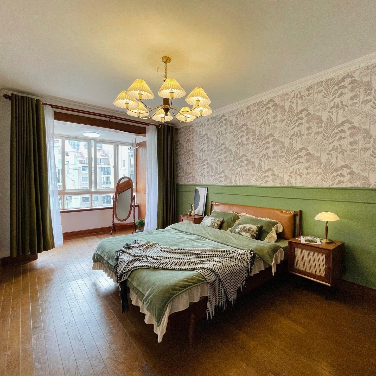 Polina Chandelier - YIOSI