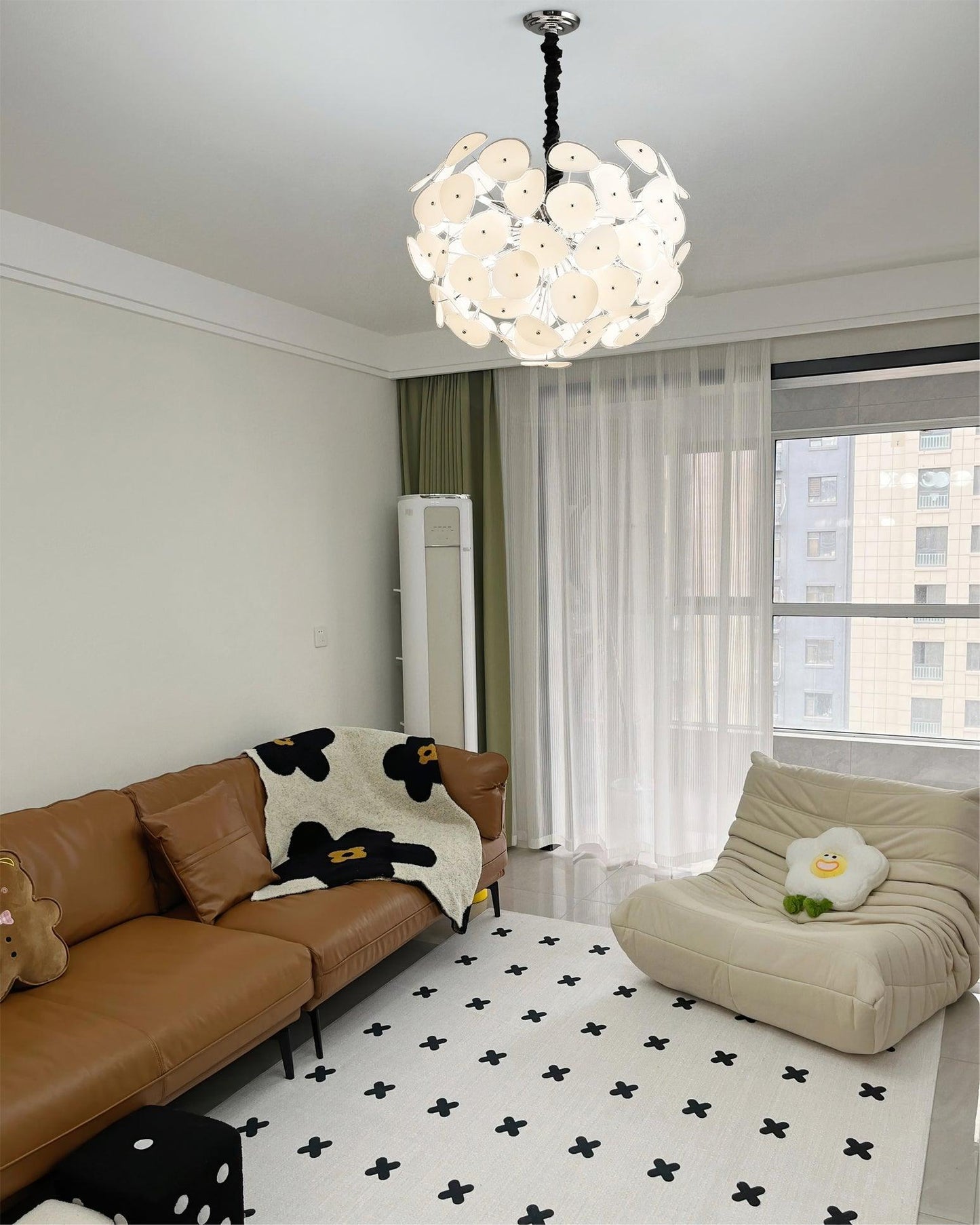 Poppy Glass Chandelier - YIOSI
