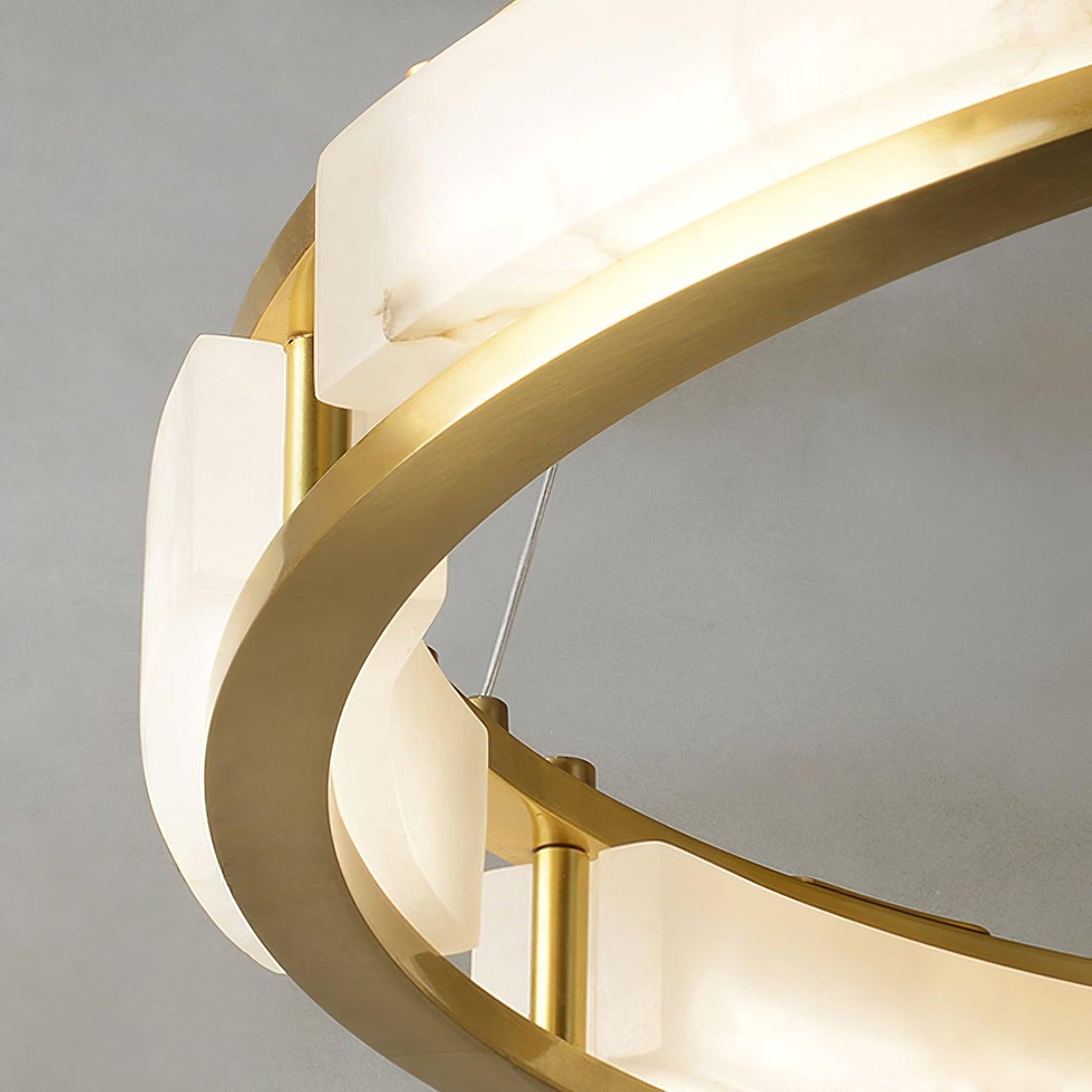 Qatar Alabaster Brass & White LED Chandelier – Luxury 39‑Inch Diameter