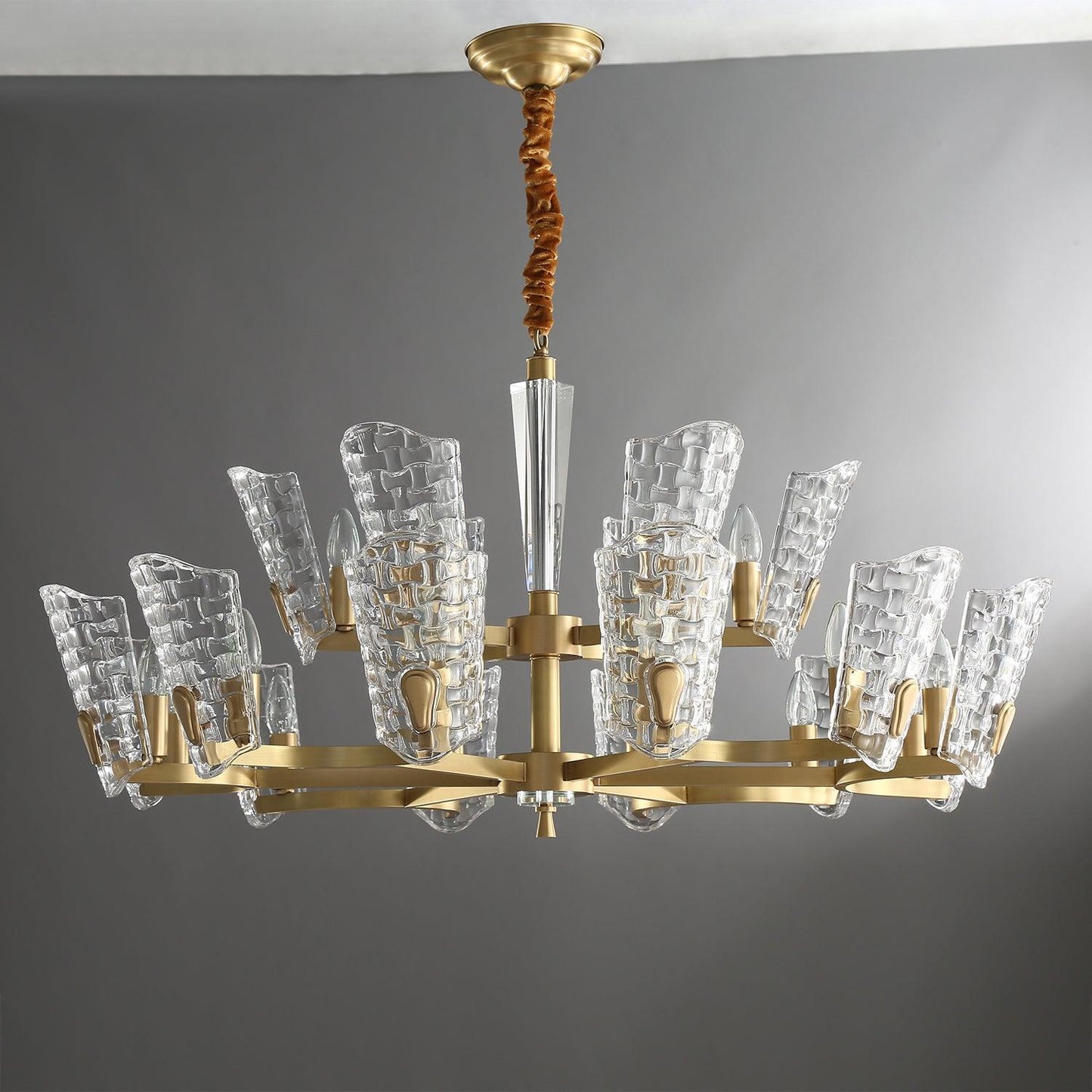 Renato Chandelier - YIOSI