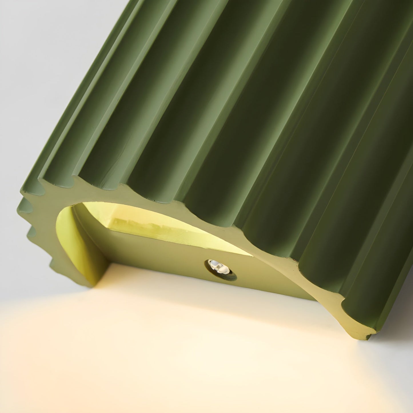 Resin Ribbed Wall Lamp - YIOSI
