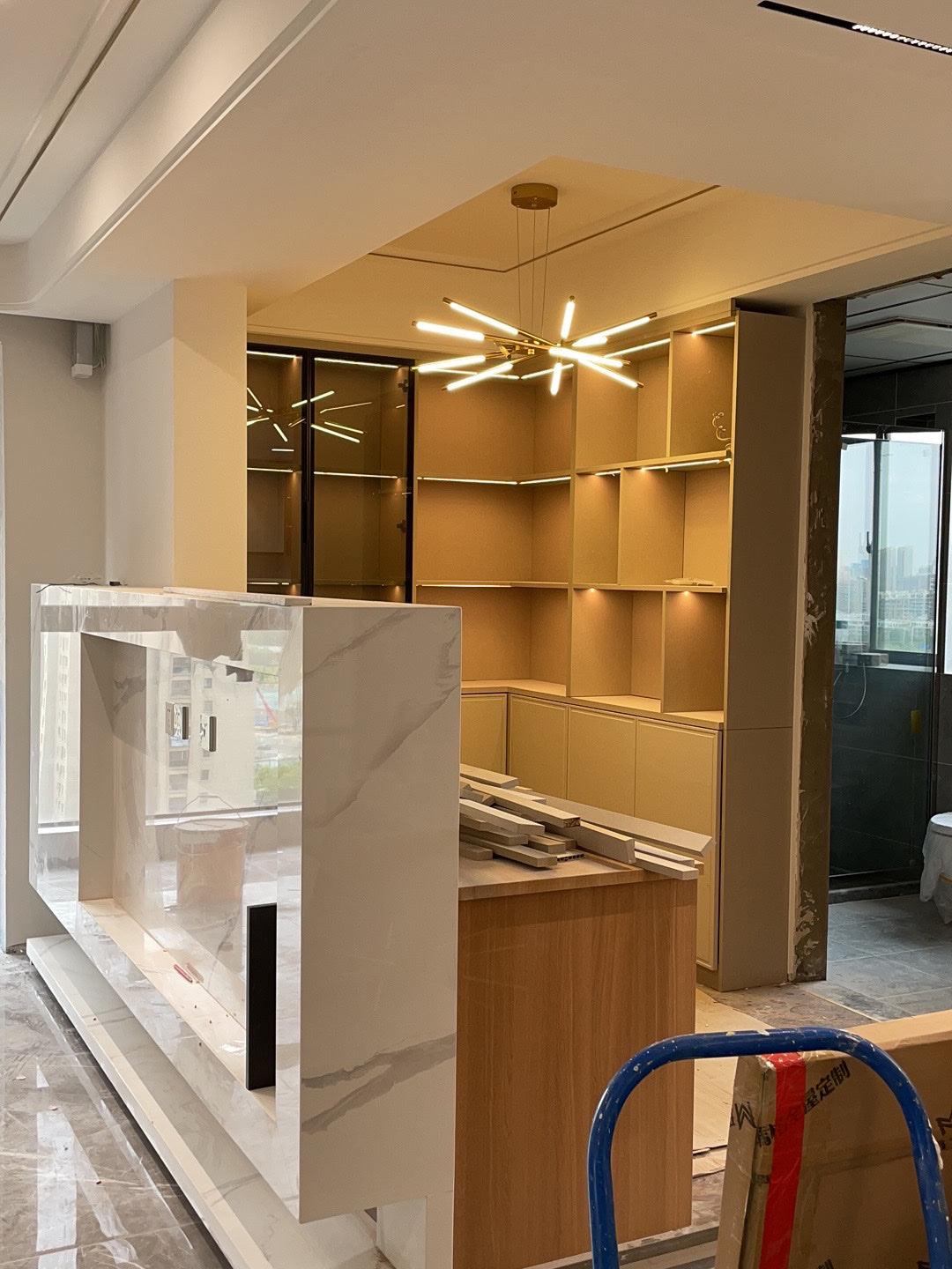 Rotatable LED Chandelier - YIOSI