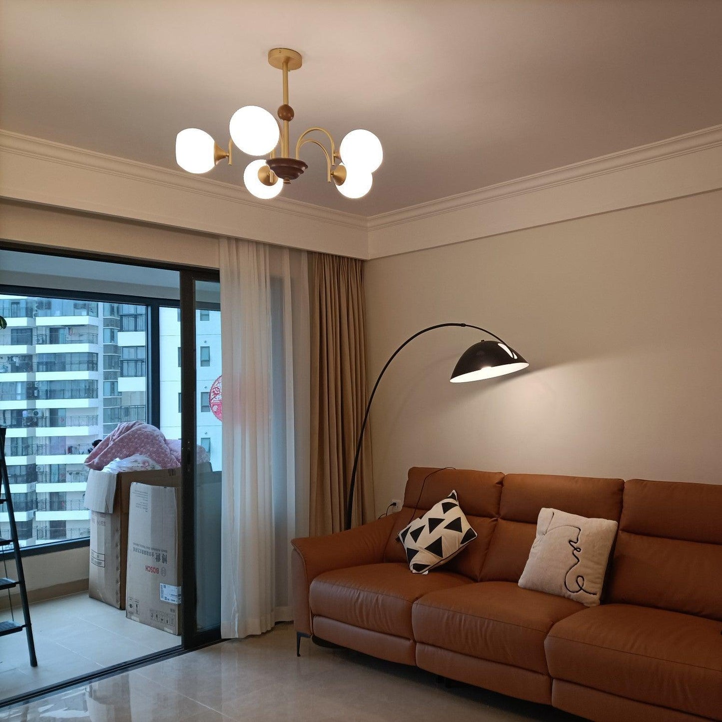 Sculptural Glass Ribbed Chandelier - YIOSI