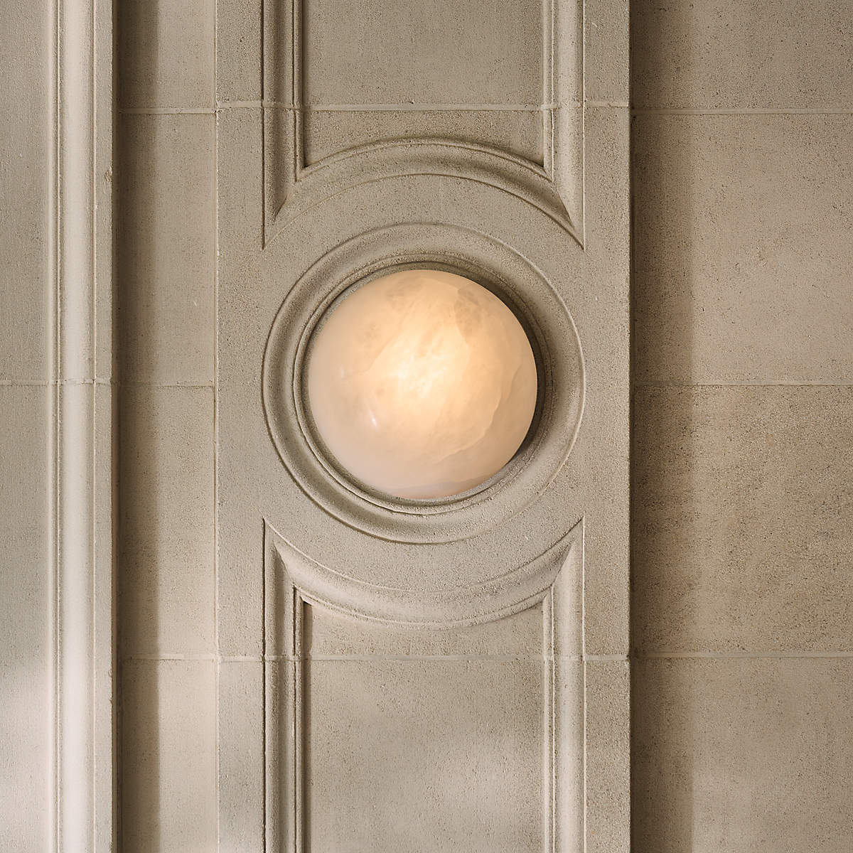 Semicircular Alabaster Wall Lamp - YIOSI