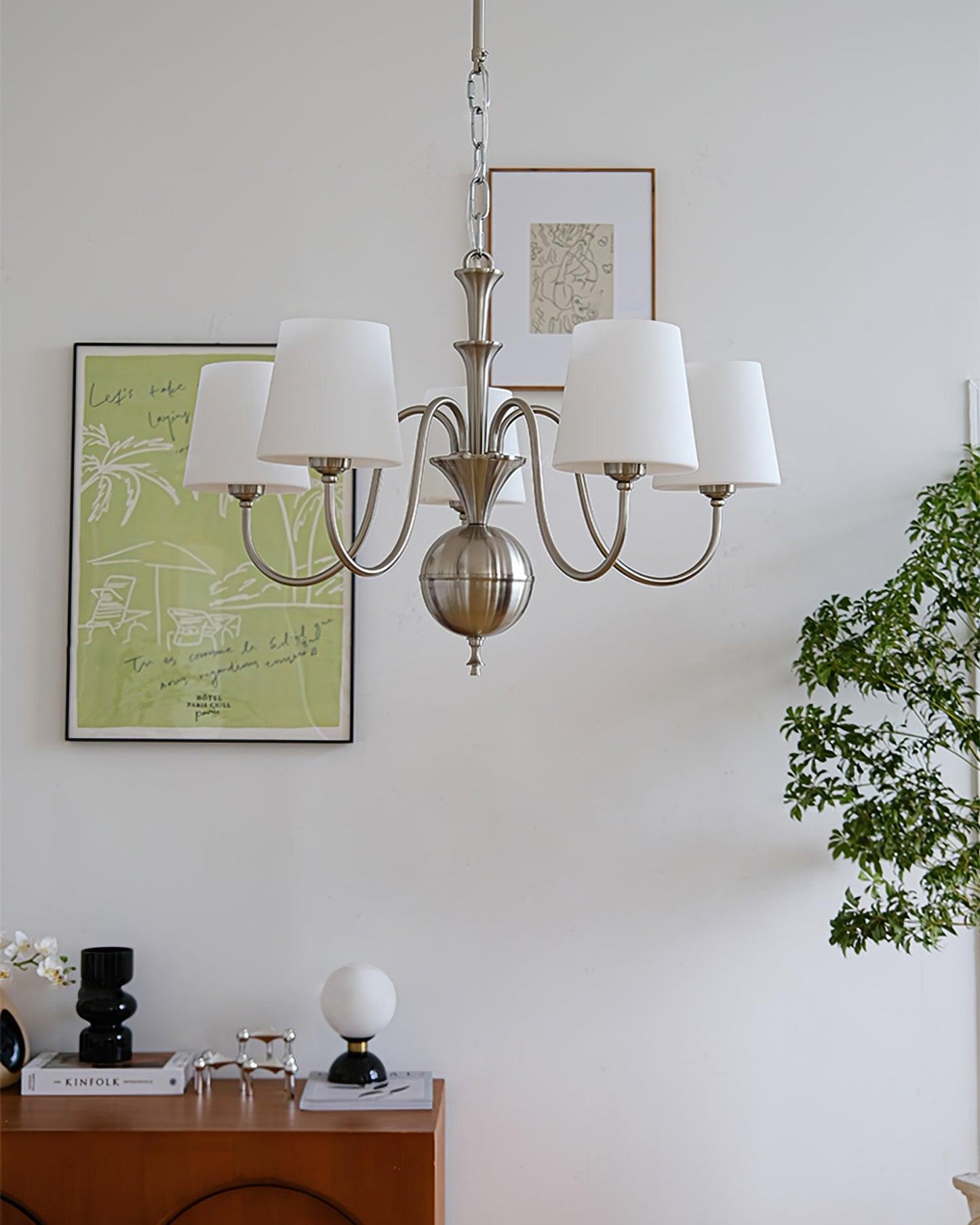 Shabby Chandelier - YIOSI