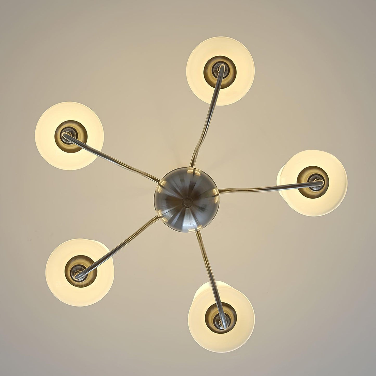 Shabby Chandelier - YIOSI