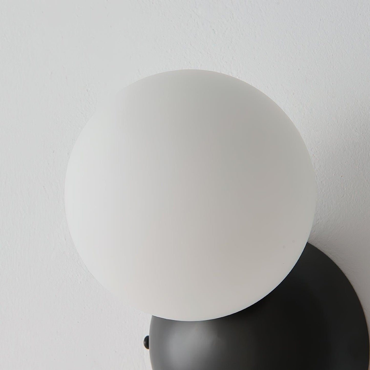 Single Globe Wall Light - YIOSI