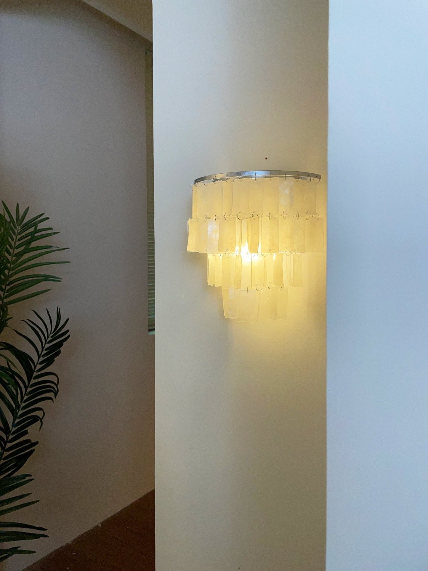 Skye Shell Tiered Wall Lamp - YIOSI