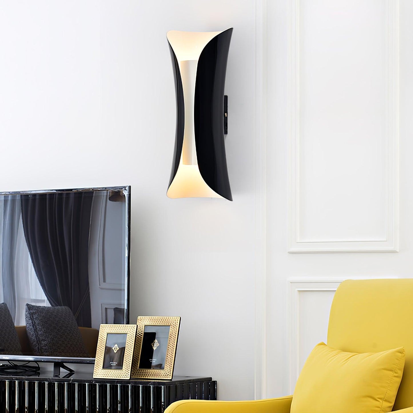 Small Waist Wall Lamp - YIOSI