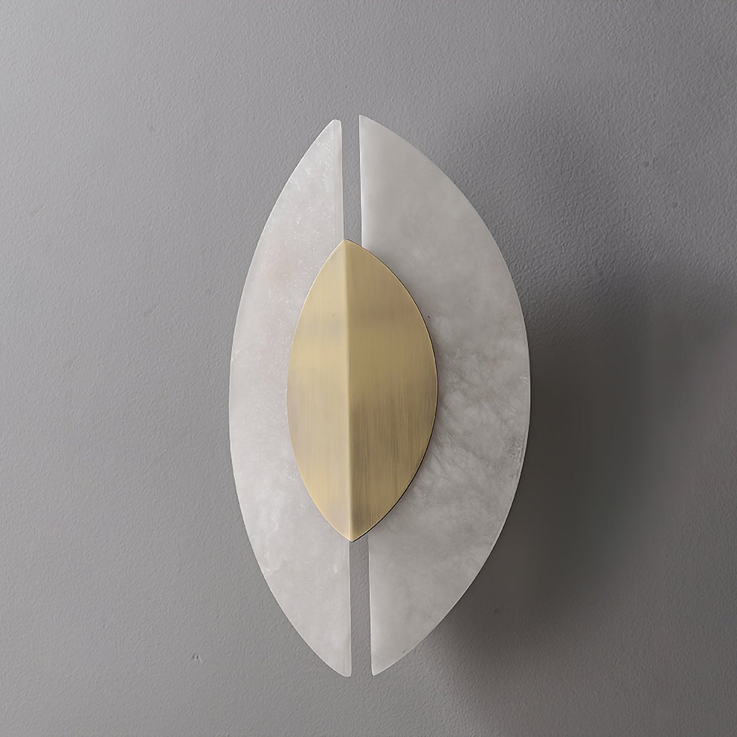 Solari Alabaster Leaf Sconce - YIOSI
