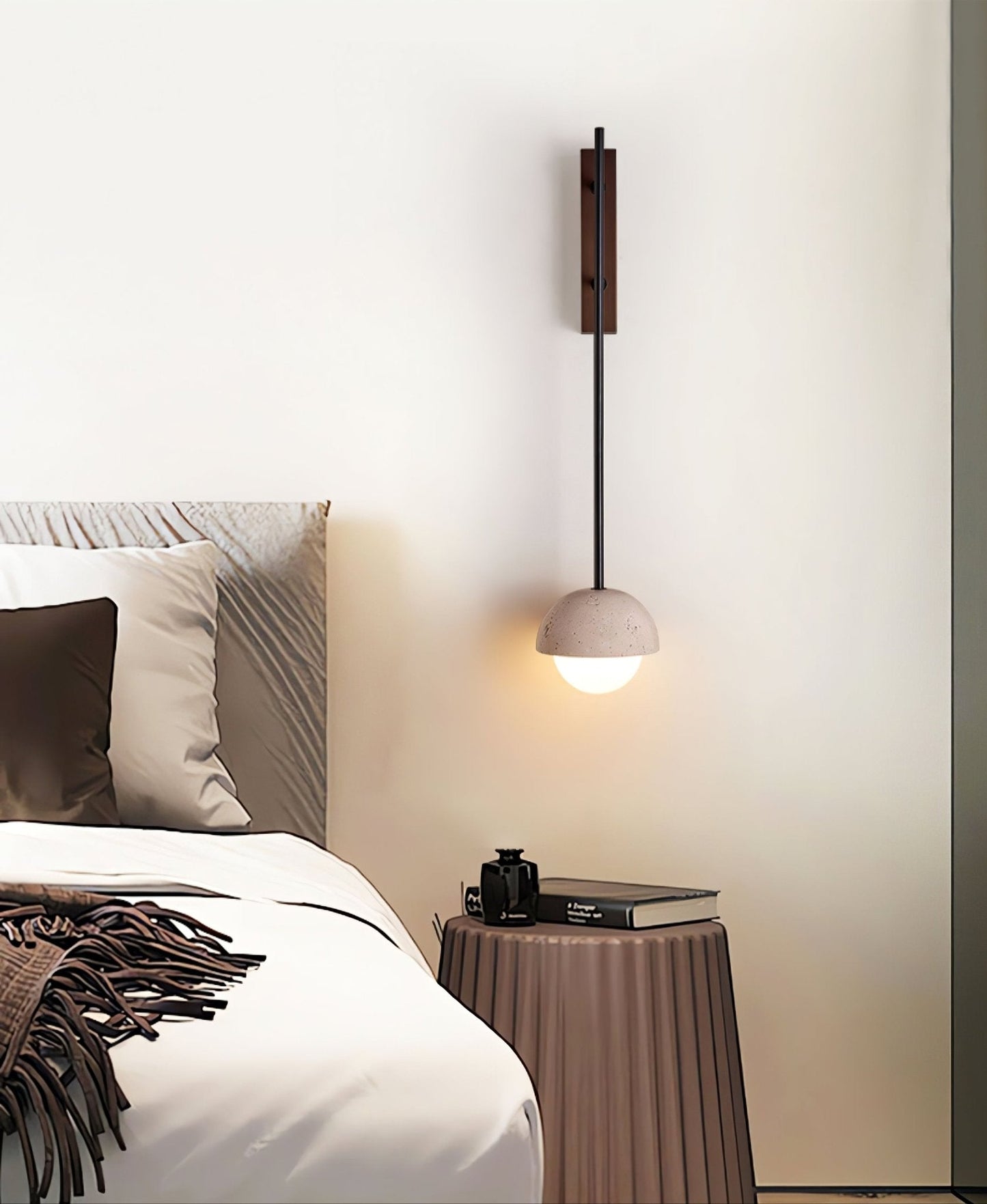 Solstice Linea Wall Lamp - YIOSI