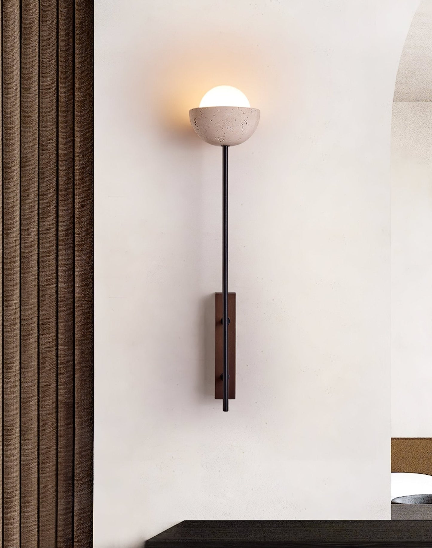 Solstice Linea Wall Lamp - YIOSI