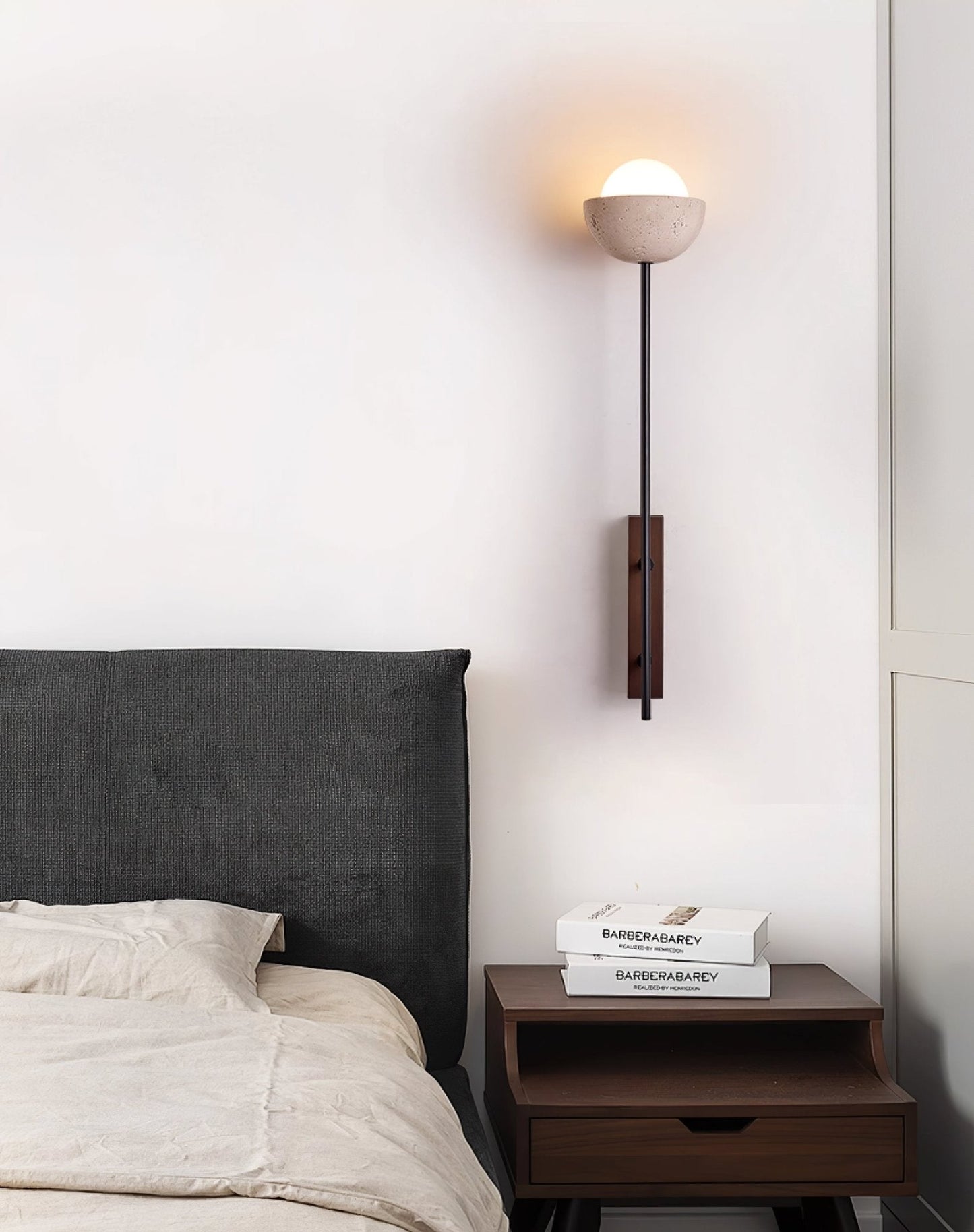 Solstice Linea Wall Lamp - YIOSI