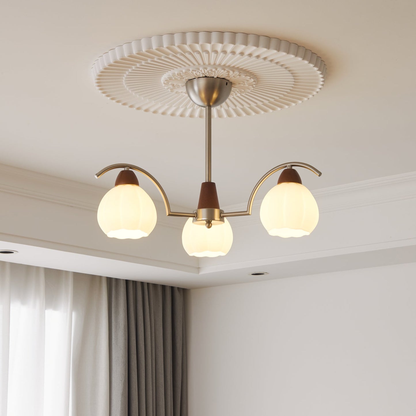 Soluna Bloom Chandelier - YIOSI