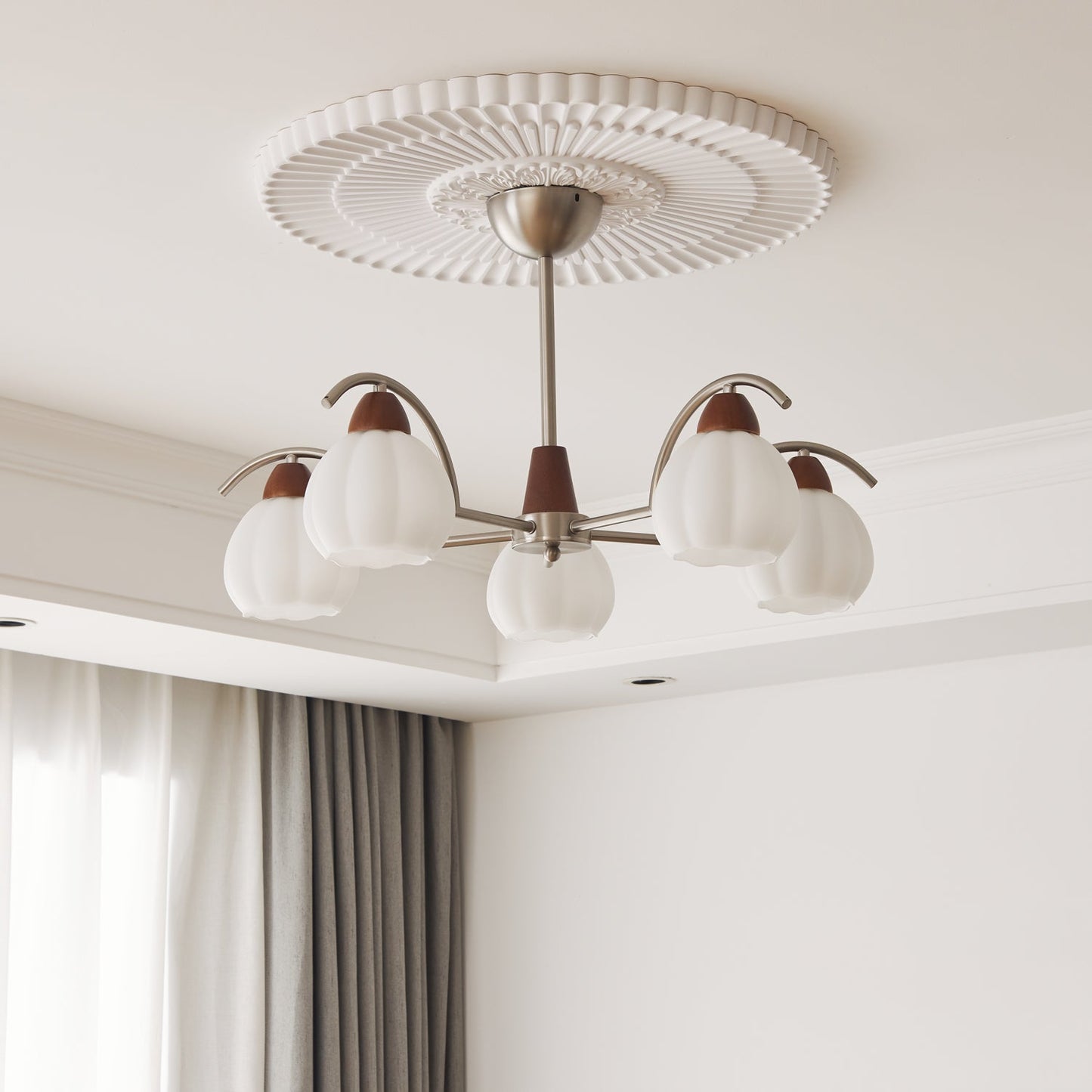 Soluna Bloom Chandelier - YIOSI