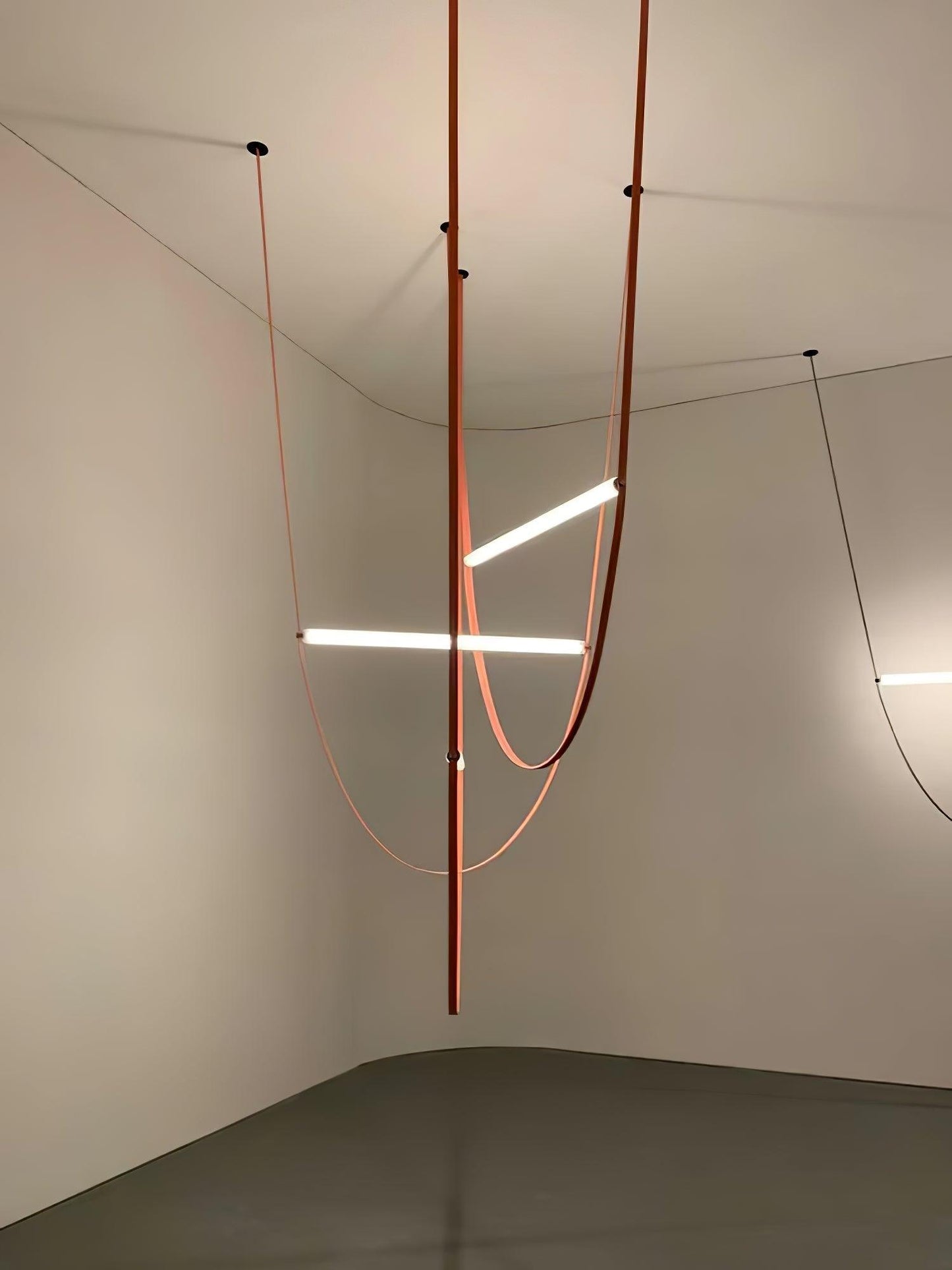 Tracer Belt Pendant Lamp - YIOSI