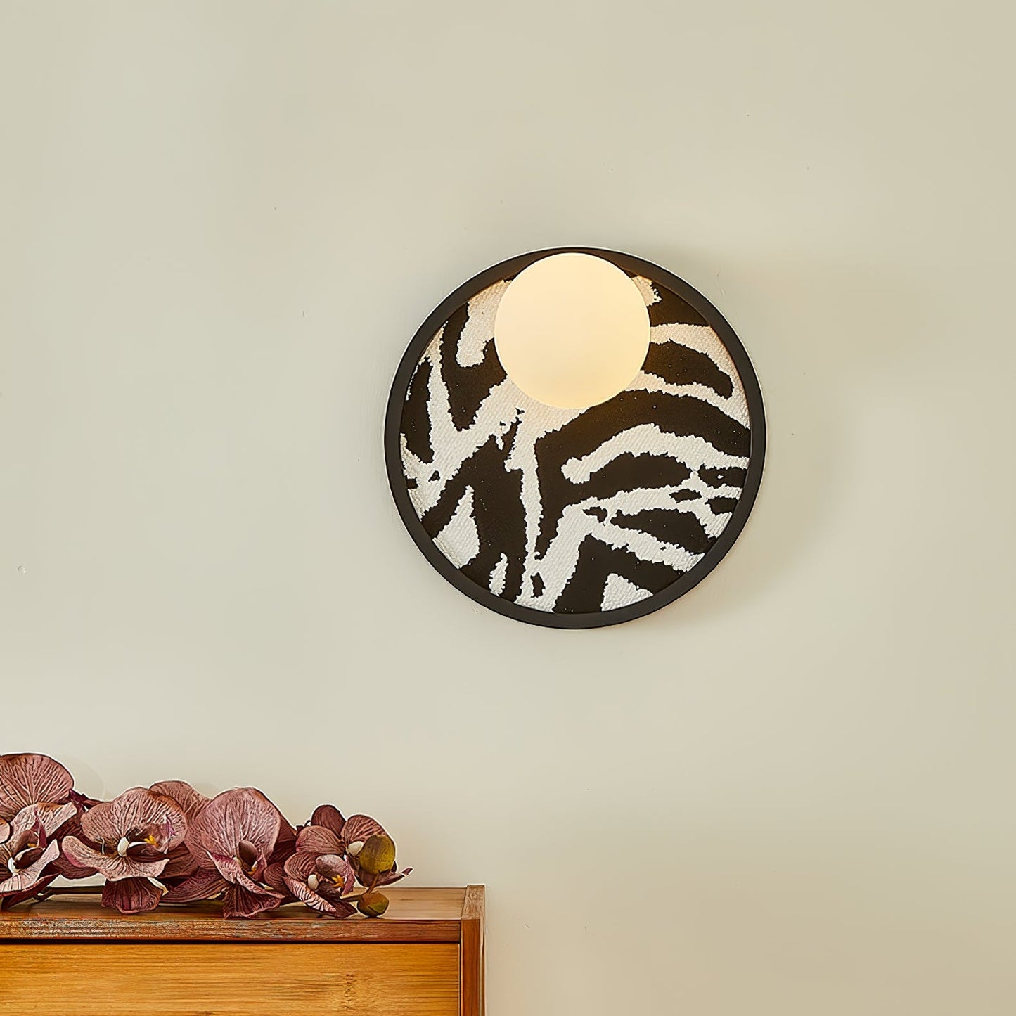 Strato Orbit Wall Light - YIOSI