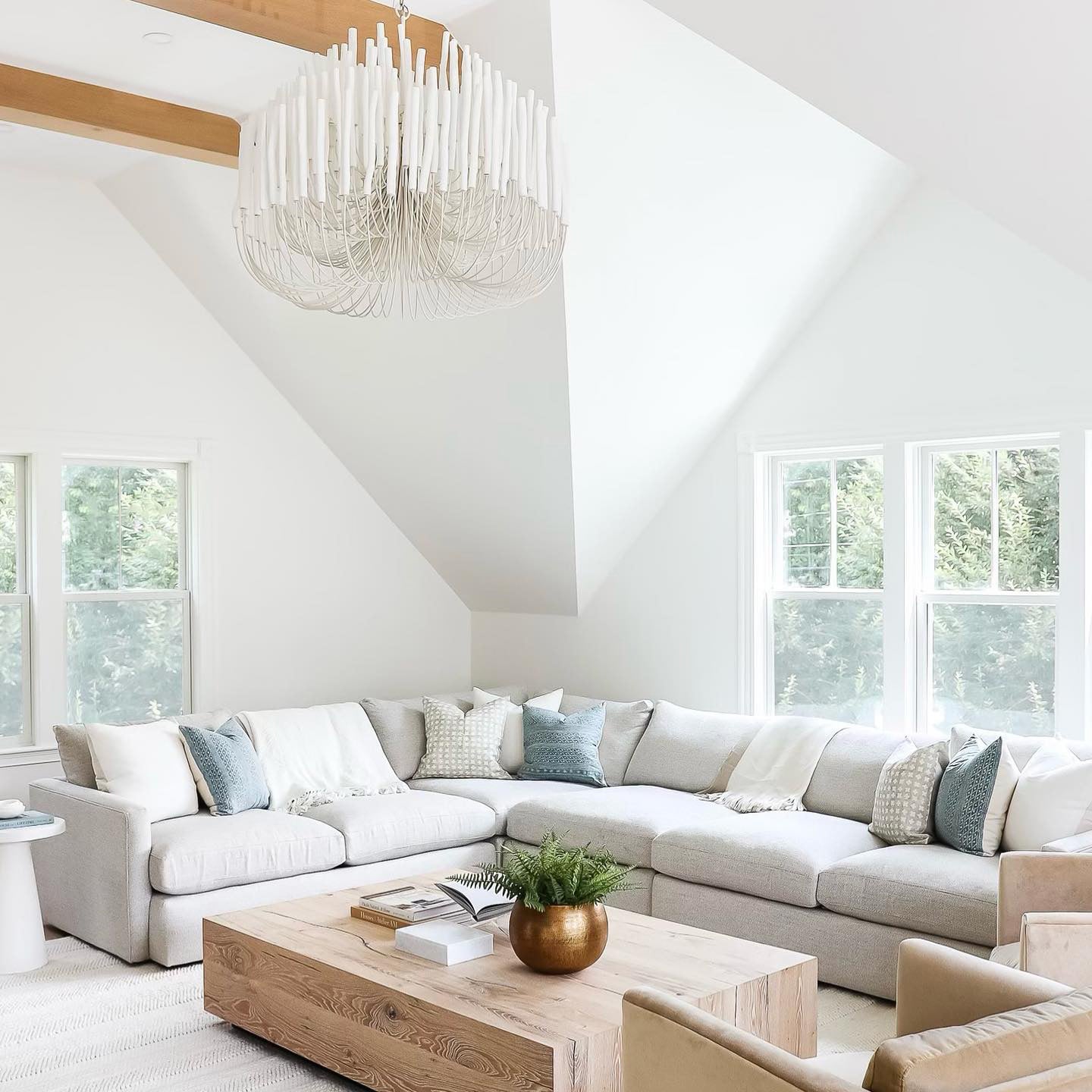 Swinton Chandelier - YIOSI