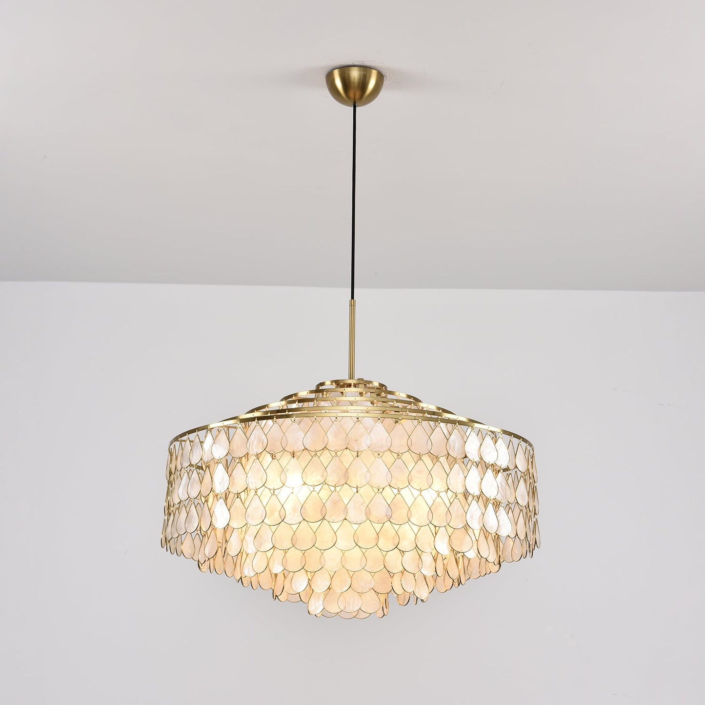 Teardrops Shell Chandelier - YIOSI