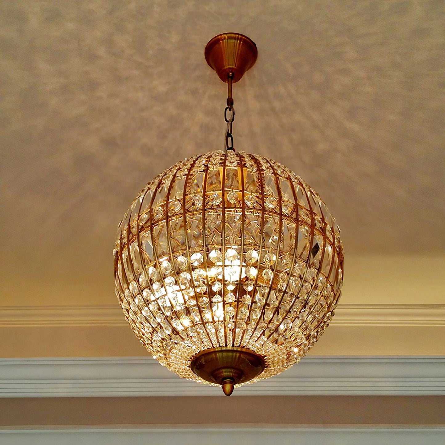 Traditional Gold Globe Chandelier - YIOSI