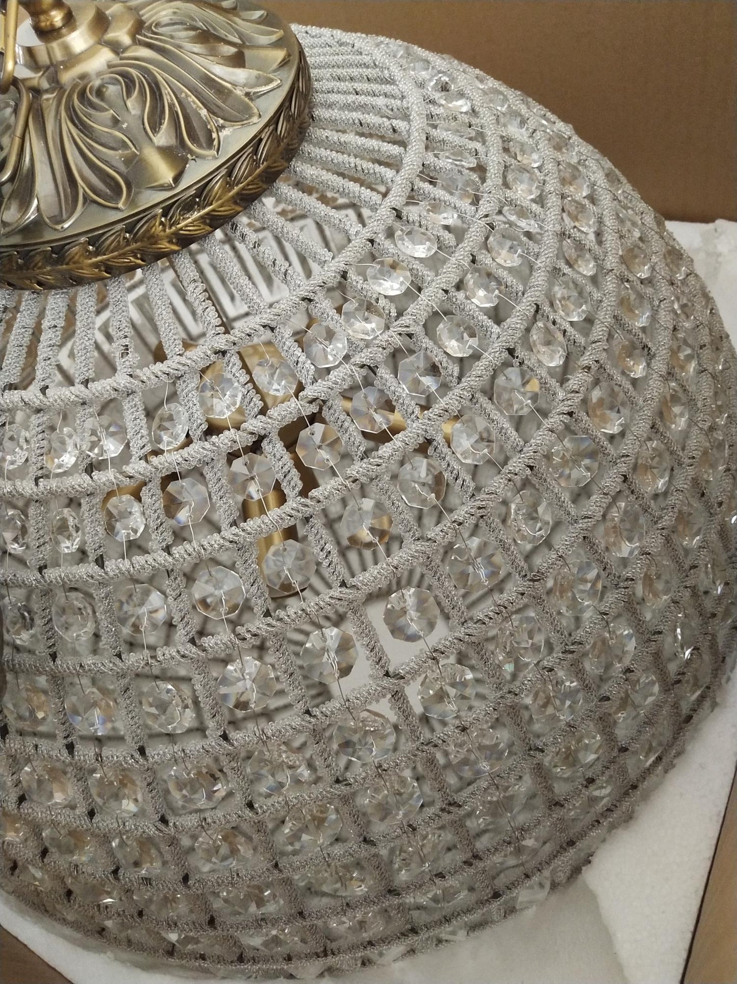 Traditional Gold Globe Chandelier - YIOSI